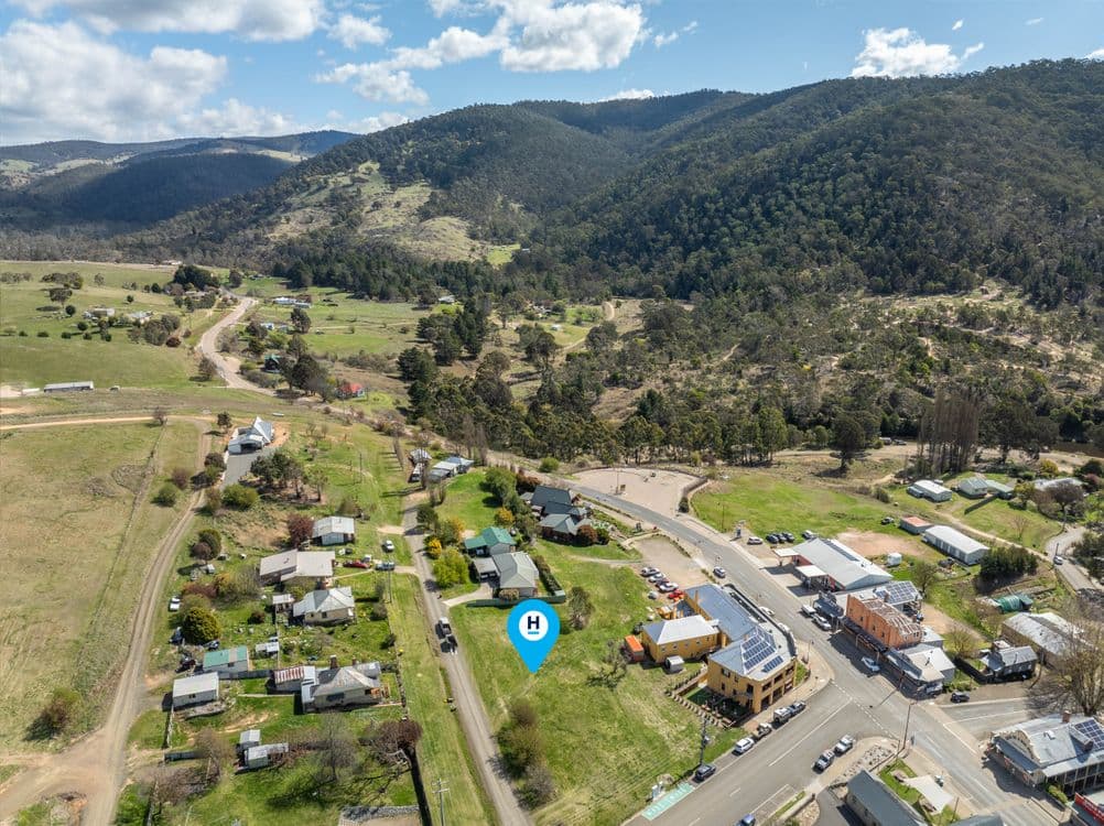 2/4 Camp Street, OMEO, VIC 3898, Omeo - Thumbnail 2