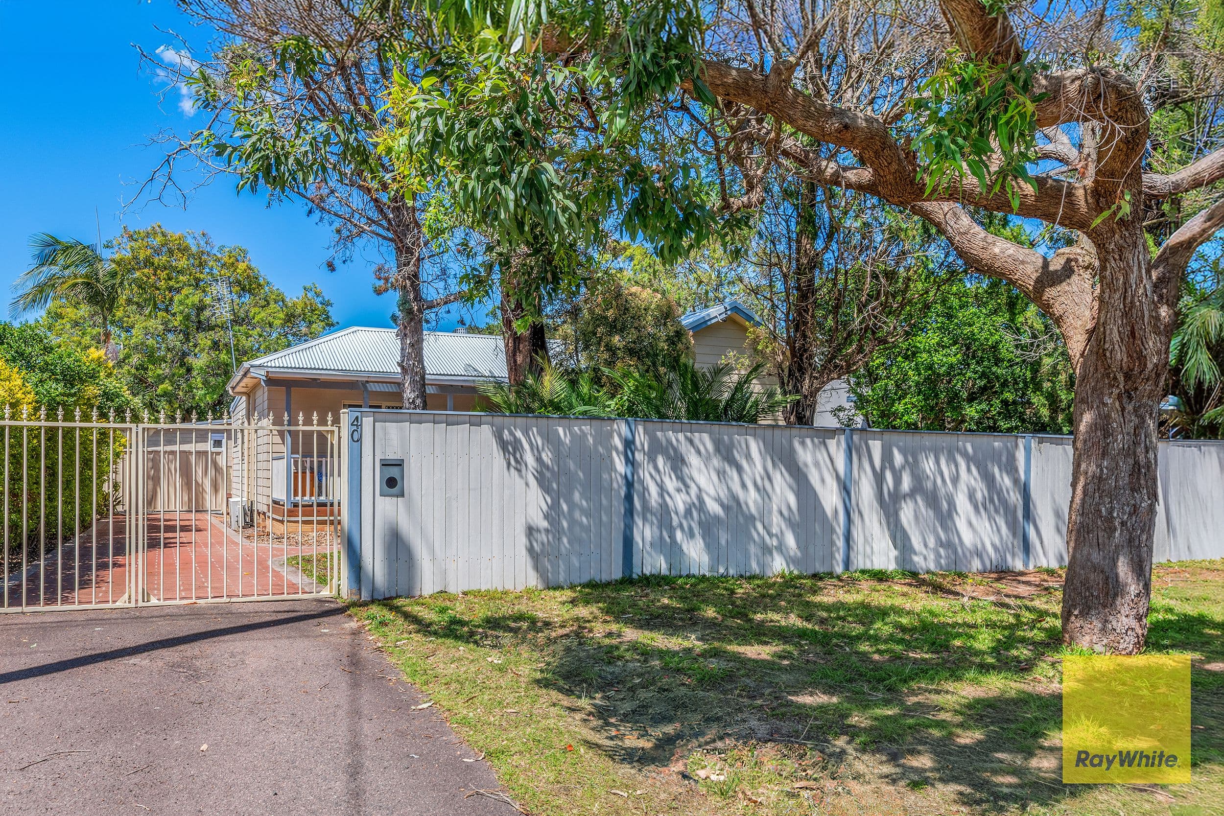 40 McEvoy Avenue , Umina Beach NSW 2257, Umina Beach - Thumbnail 2
