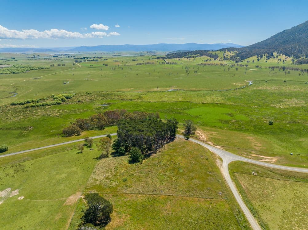 940 Limestone Road, BENAMBRA, VIC 3900, Benambra - Thumbnail 2