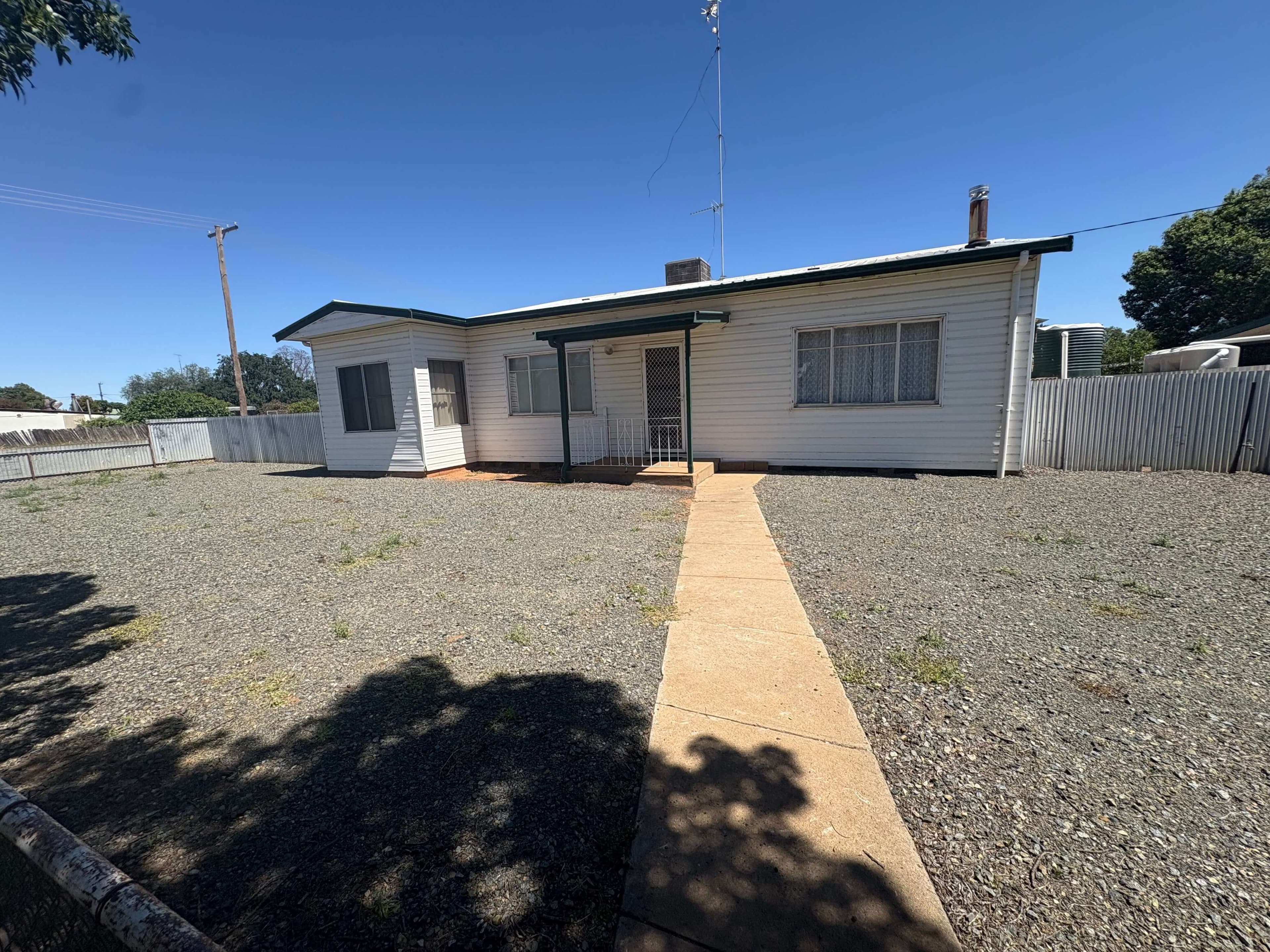 41 Terangion Street, Nyngan NSW 2825, Nyngan - Thumbnail 2