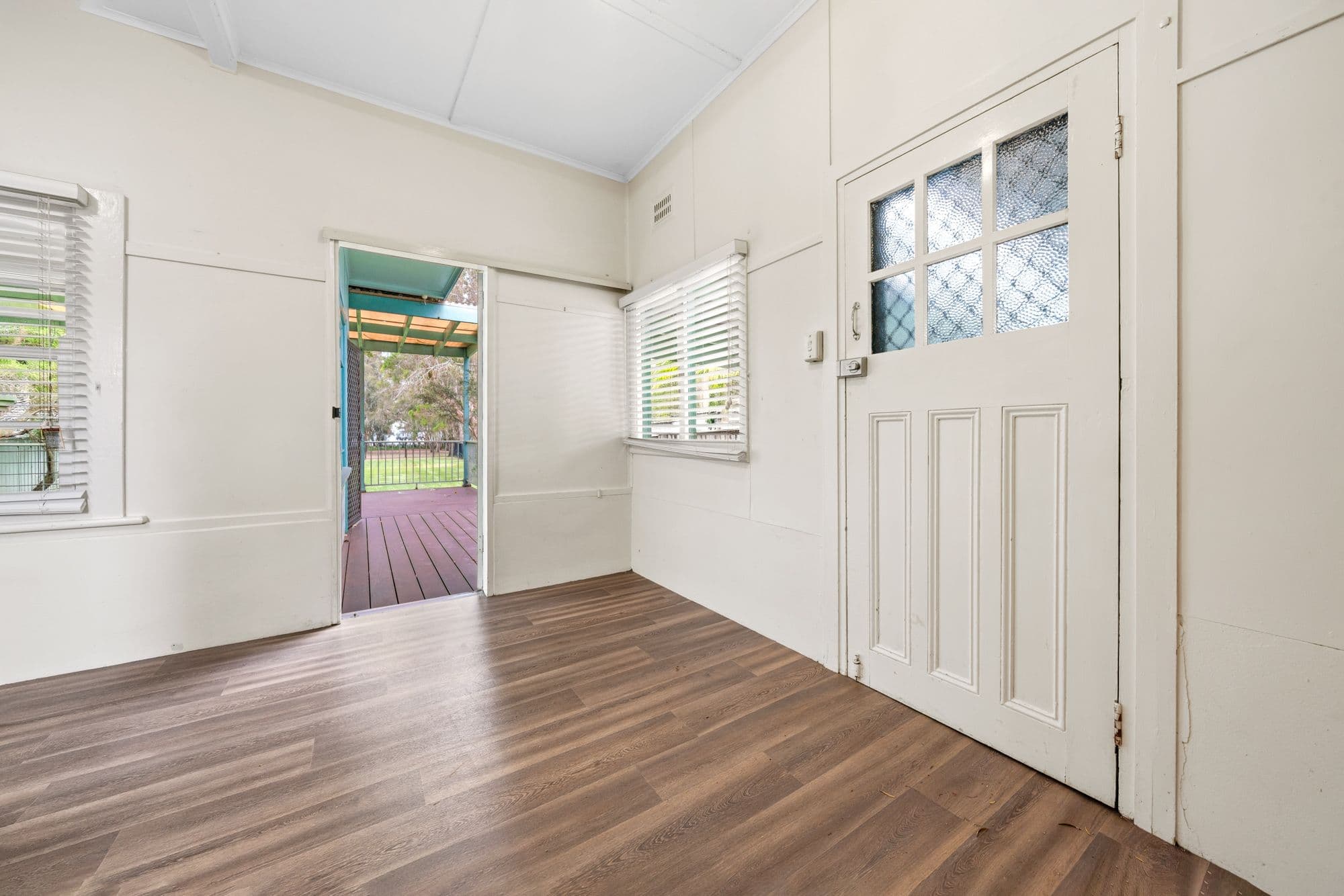 63 Lakedge Avenue , Berkeley Vale NSW 2261, Berkeley Vale - Thumbnail 4