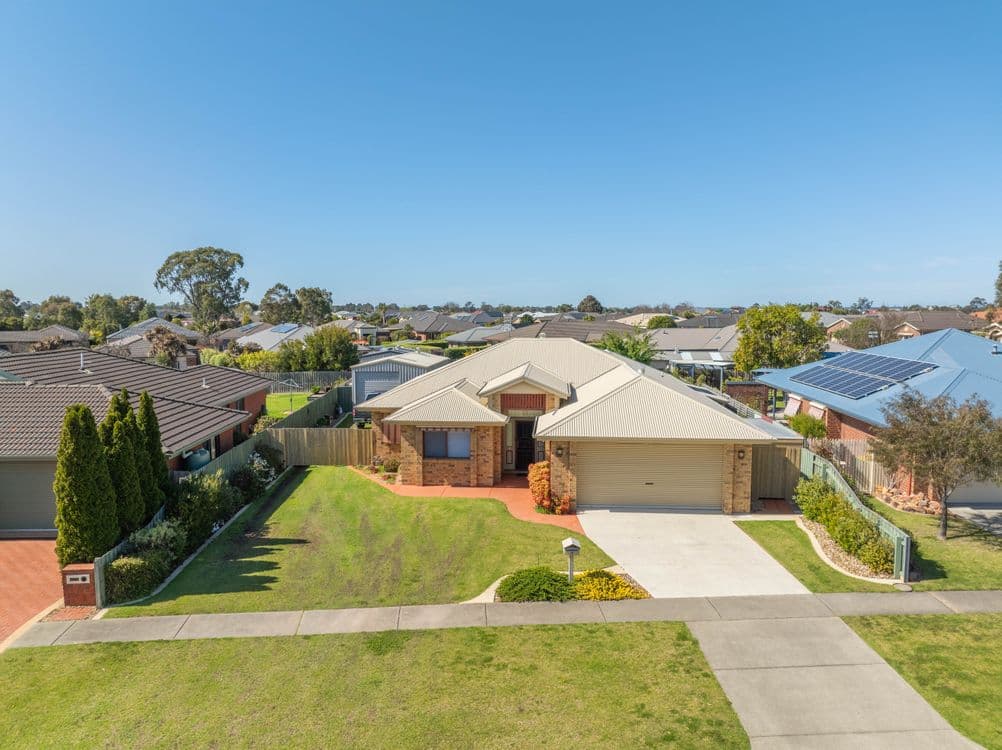 15 Balmoral Crescent, EASTWOOD, VIC 3875, Eastwood - Thumbnail 2