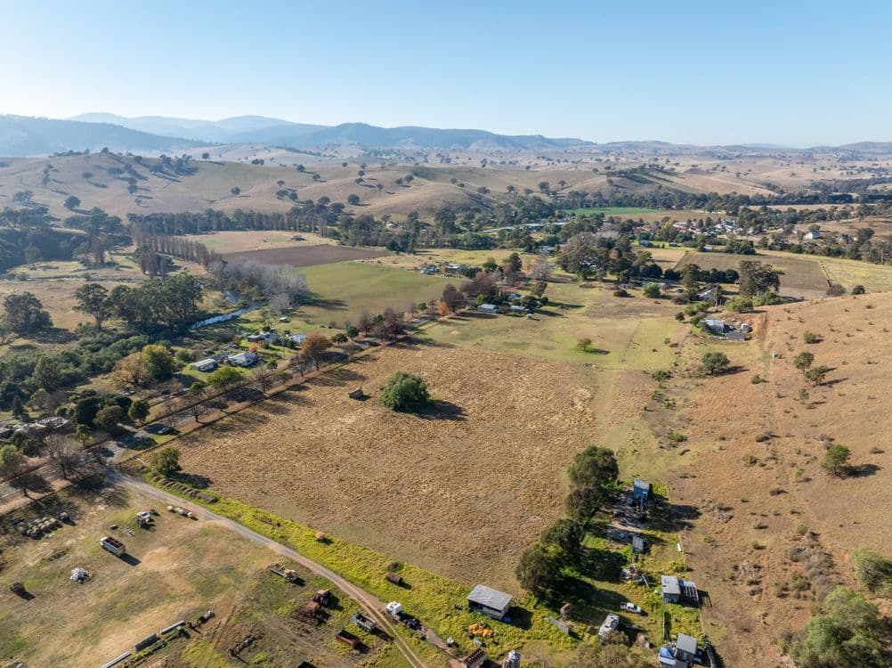 6975 Great Alpine Road, SWIFTS CREEK, VIC 3896, Swifts Creek - Thumbnail 5