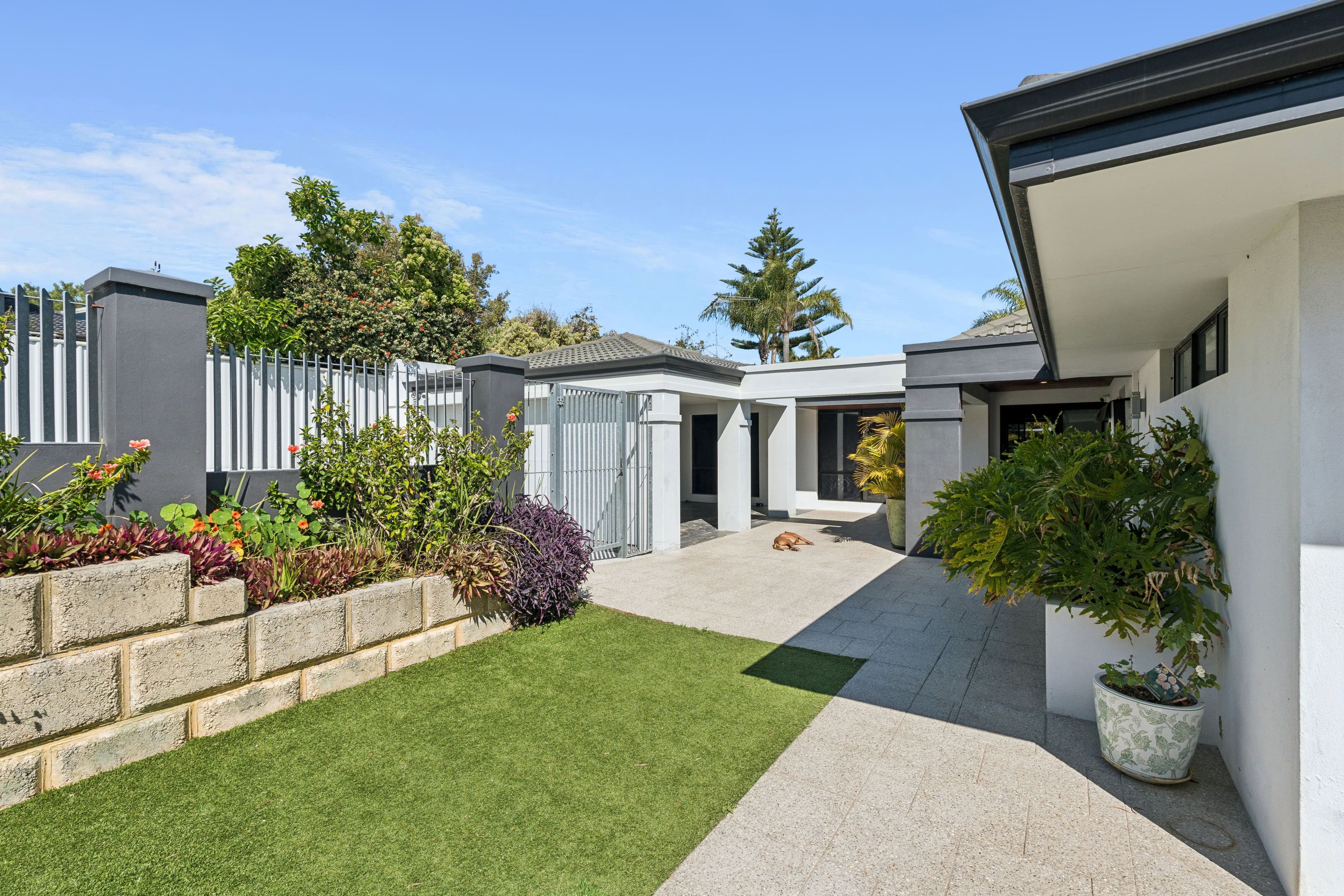 4 Edna Way , Duncraig WA 6023, Duncraig - Thumbnail 4