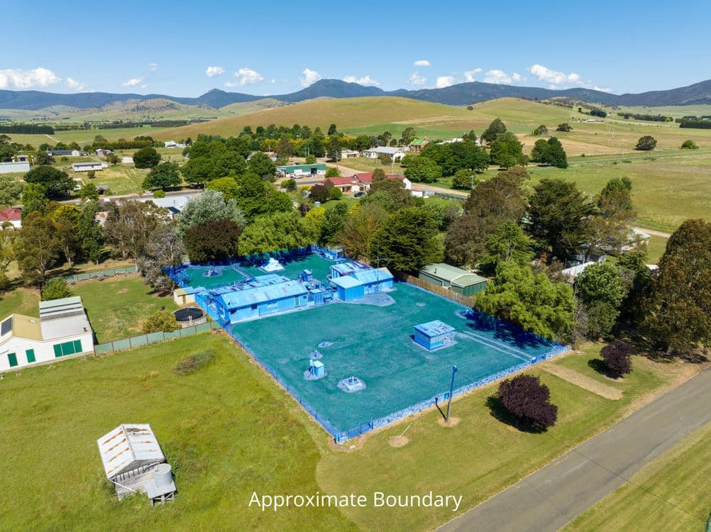 12 Young Street, BENAMBRA, VIC 3900, Benambra - Thumbnail 2