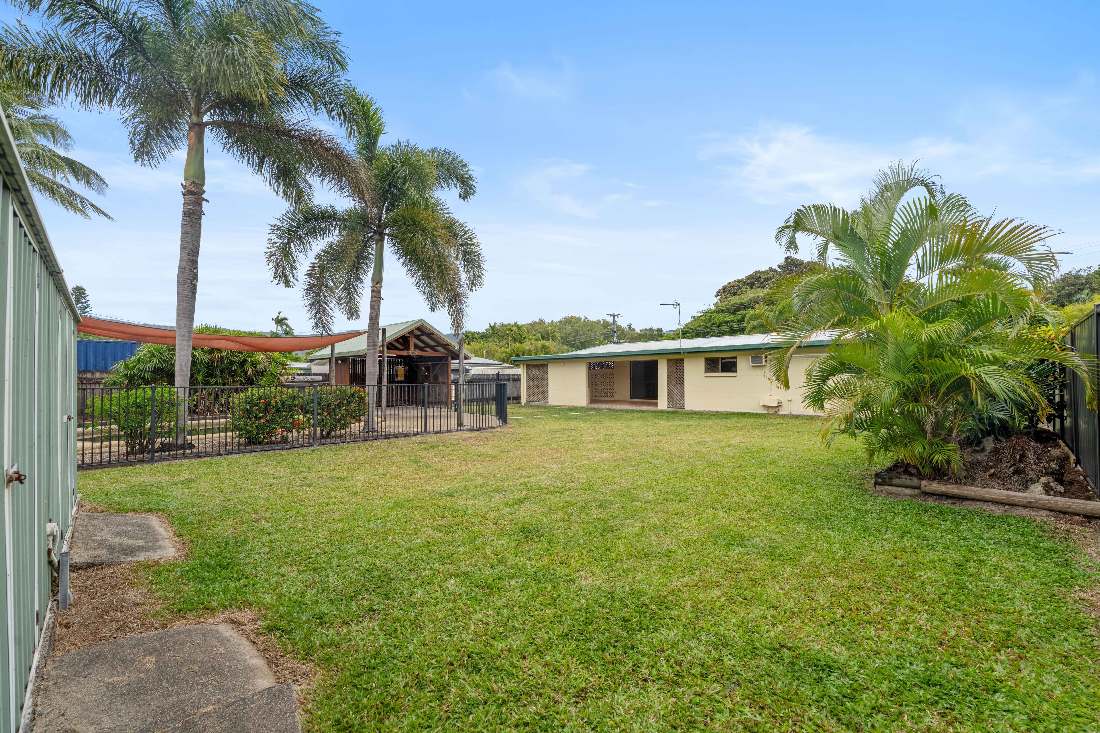 7 Connemara Close , Trinity Beach QLD 4879, Trinity Beach - Thumbnail 2