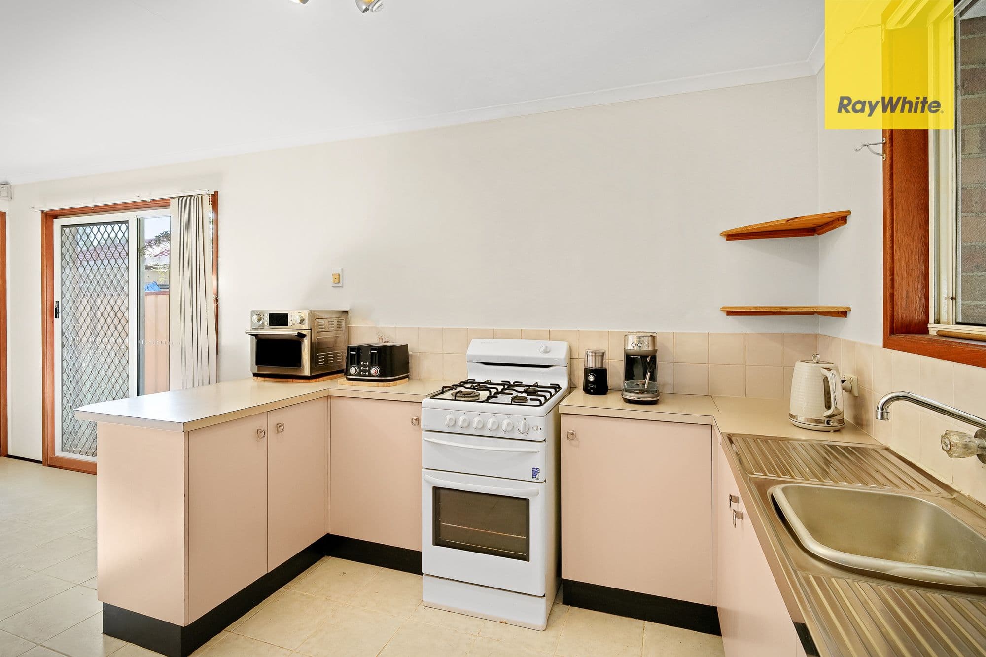 10 Kestrel Crescent , Erskine Park NSW 2759, Erskine Park - Thumbnail 5