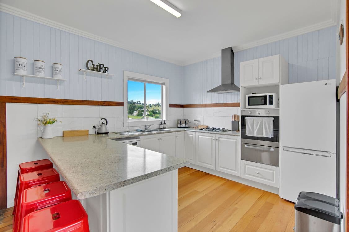 8 Crisp Street, OMEO, VIC 3898, Omeo - Thumbnail 7