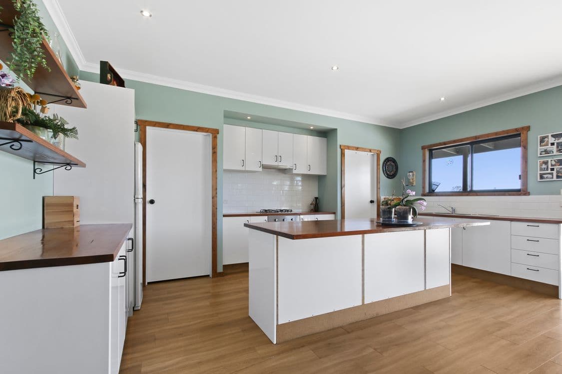 775 Ferbank-Glenaladale Road, FERNBANK, VIC 3864, Fernbank - Thumbnail 7