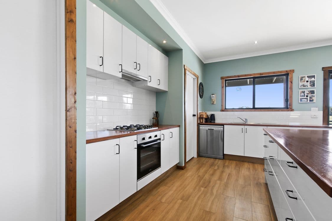 775 Ferbank-Glenaladale Road, FERNBANK, VIC 3864, Fernbank - Thumbnail 8