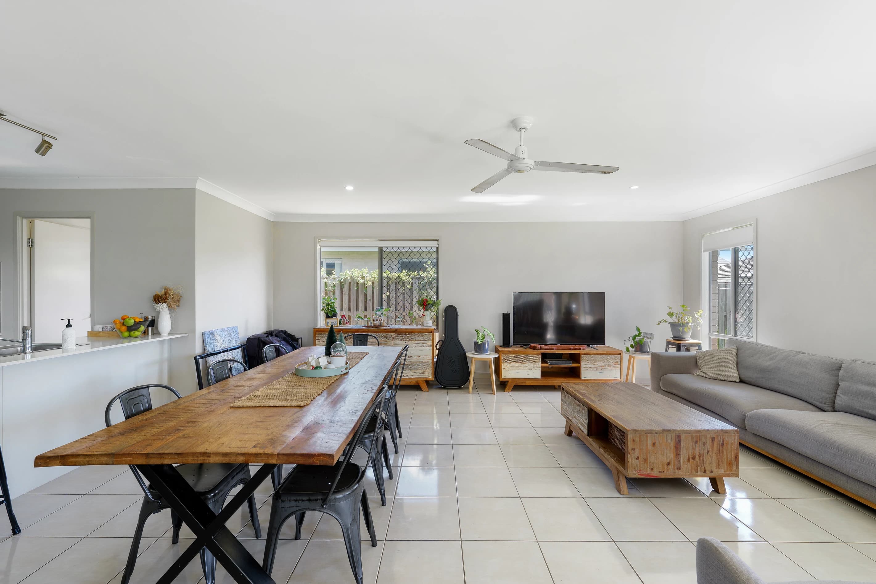 11 Kalgoorlie Street , Pimpama QLD 4209, Pimpama - Thumbnail 2