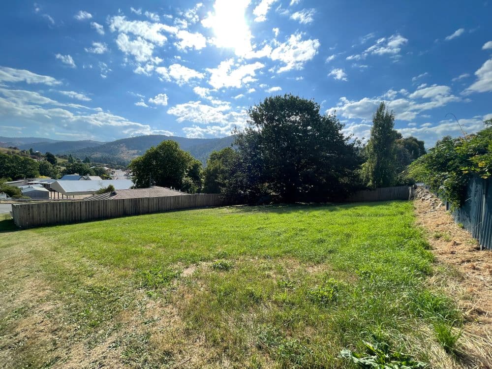 18 Cooper Street, OMEO, VIC 3898, Omeo - Thumbnail 3