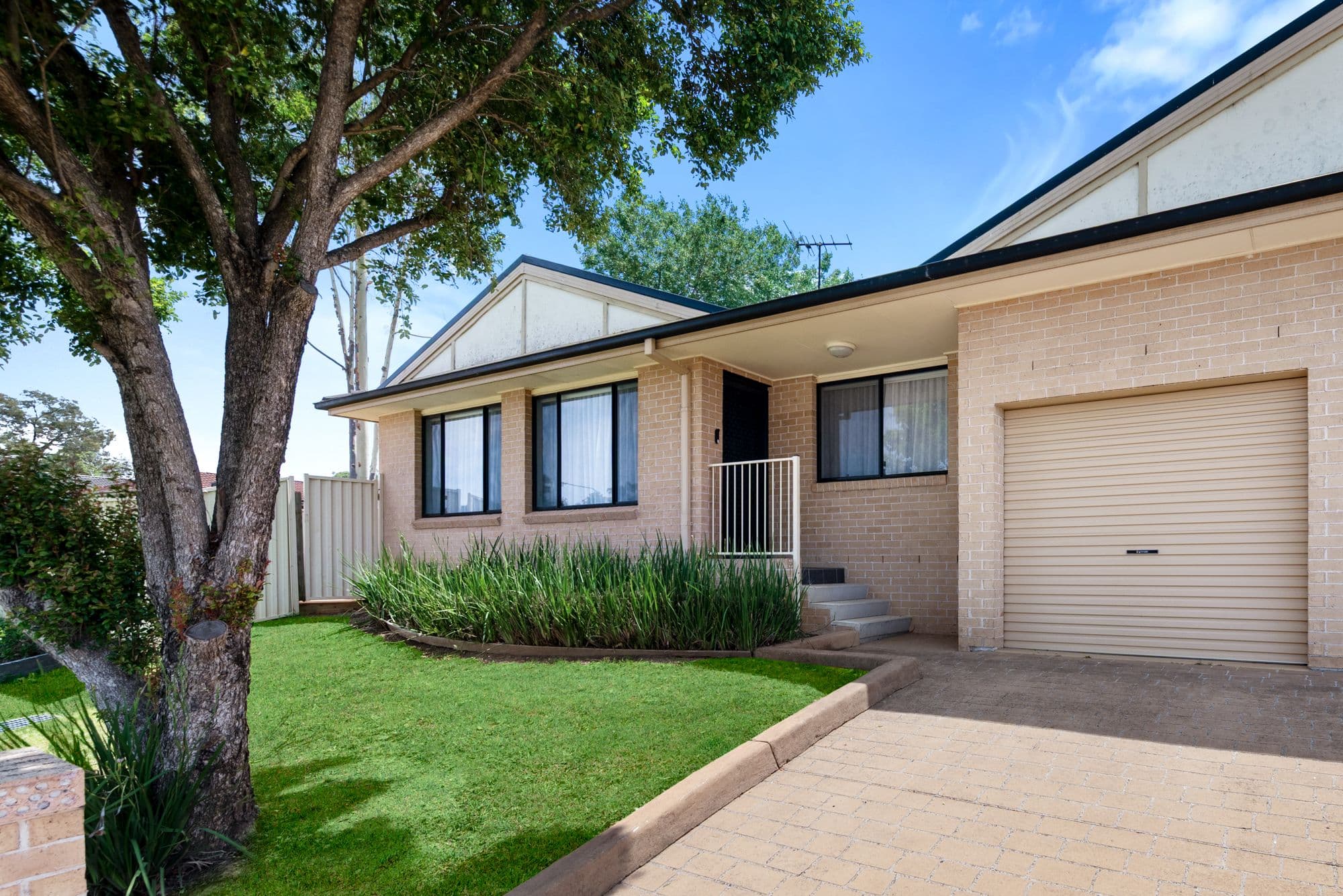 10 Fairweather Place , Eagle Vale NSW 2558, Eagle Vale - Thumbnail 2