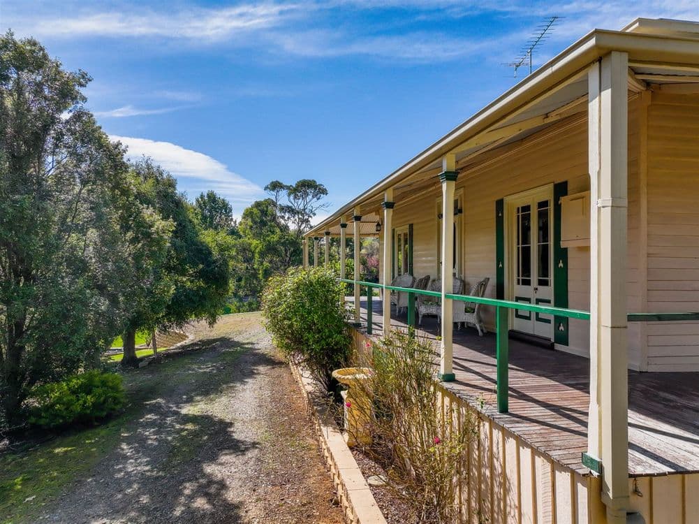 127 Day Avenue, OMEO, VIC 3898, Omeo - Thumbnail 7