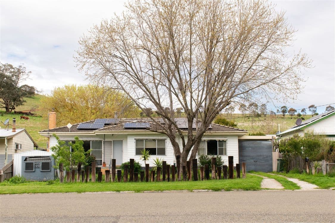 5058 Great Alpine Road, ENSAY, VIC 3895, Ensay - Thumbnail 2