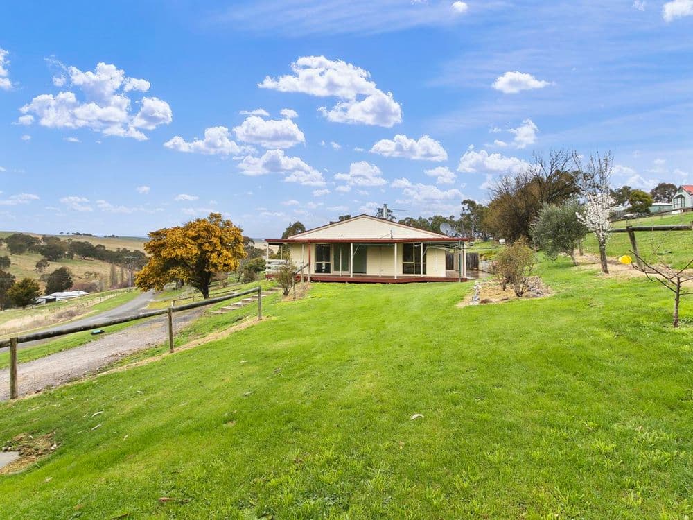 12 Hankshaws Hill Road, OMEO, VIC 3898, Omeo - Thumbnail 2