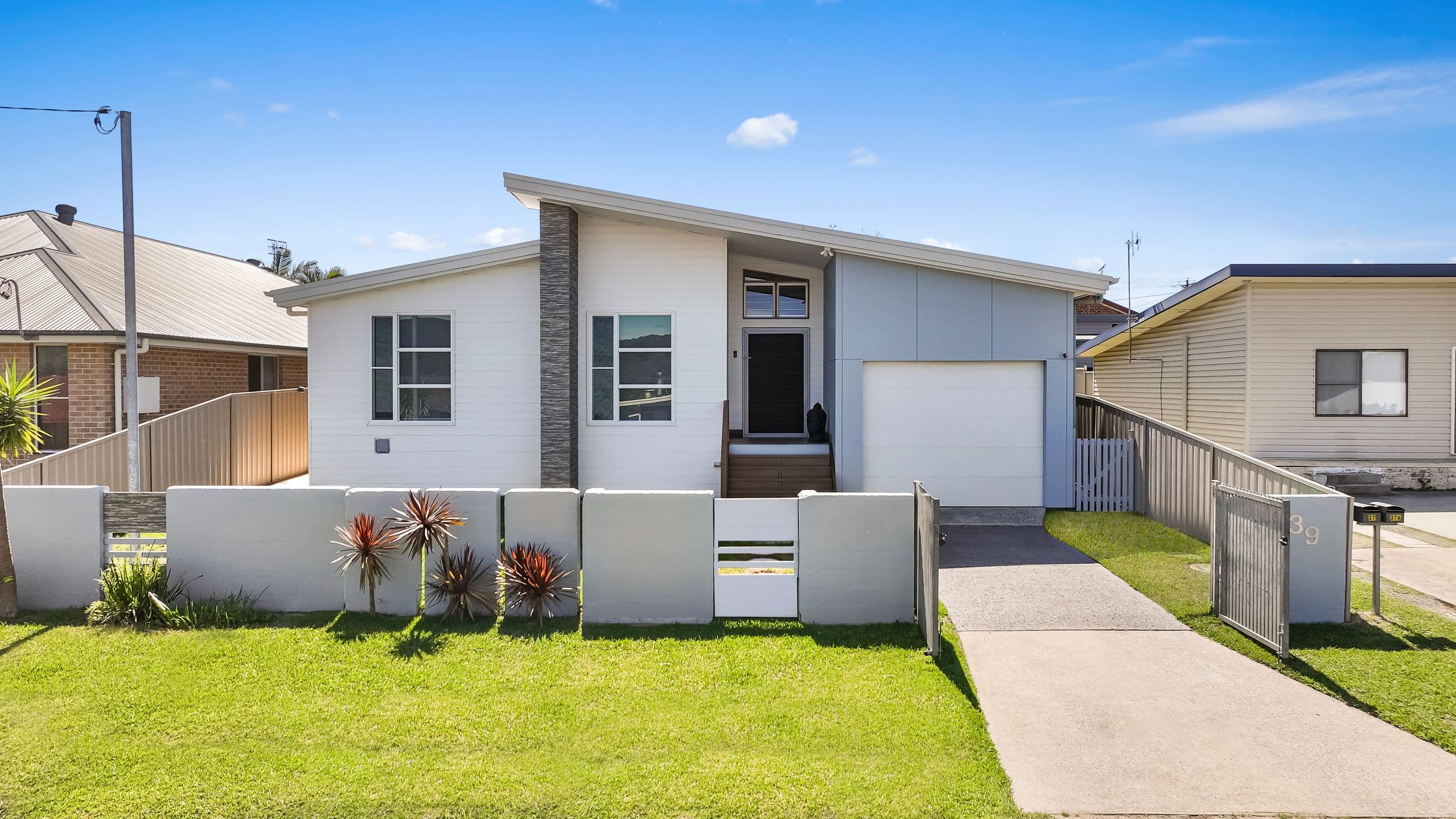 39 George Evans Road, Killarney Vale NSW 2261, Killarney Vale - Image 1