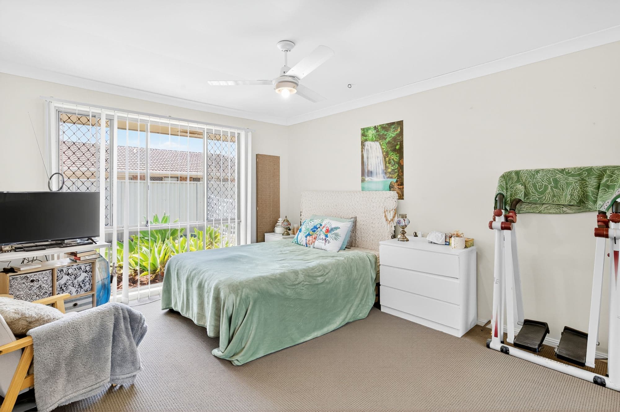 8 Riccarton Place , Labrador QLD 4215, Labrador - Thumbnail 6