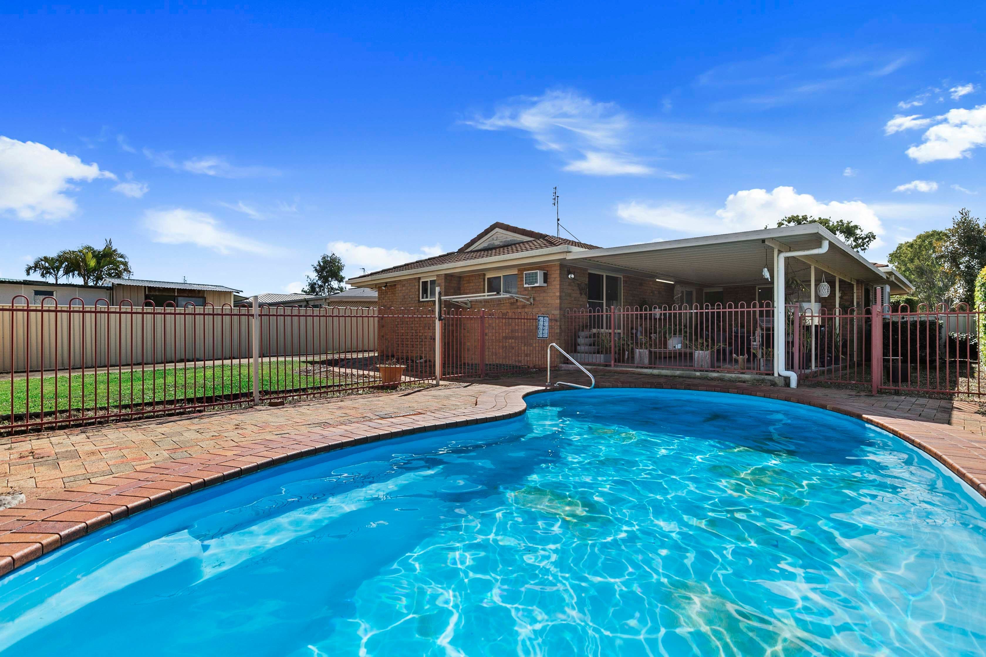 27 Moolyyir Street , Urangan QLD 4655, Urangan - Thumbnail 3