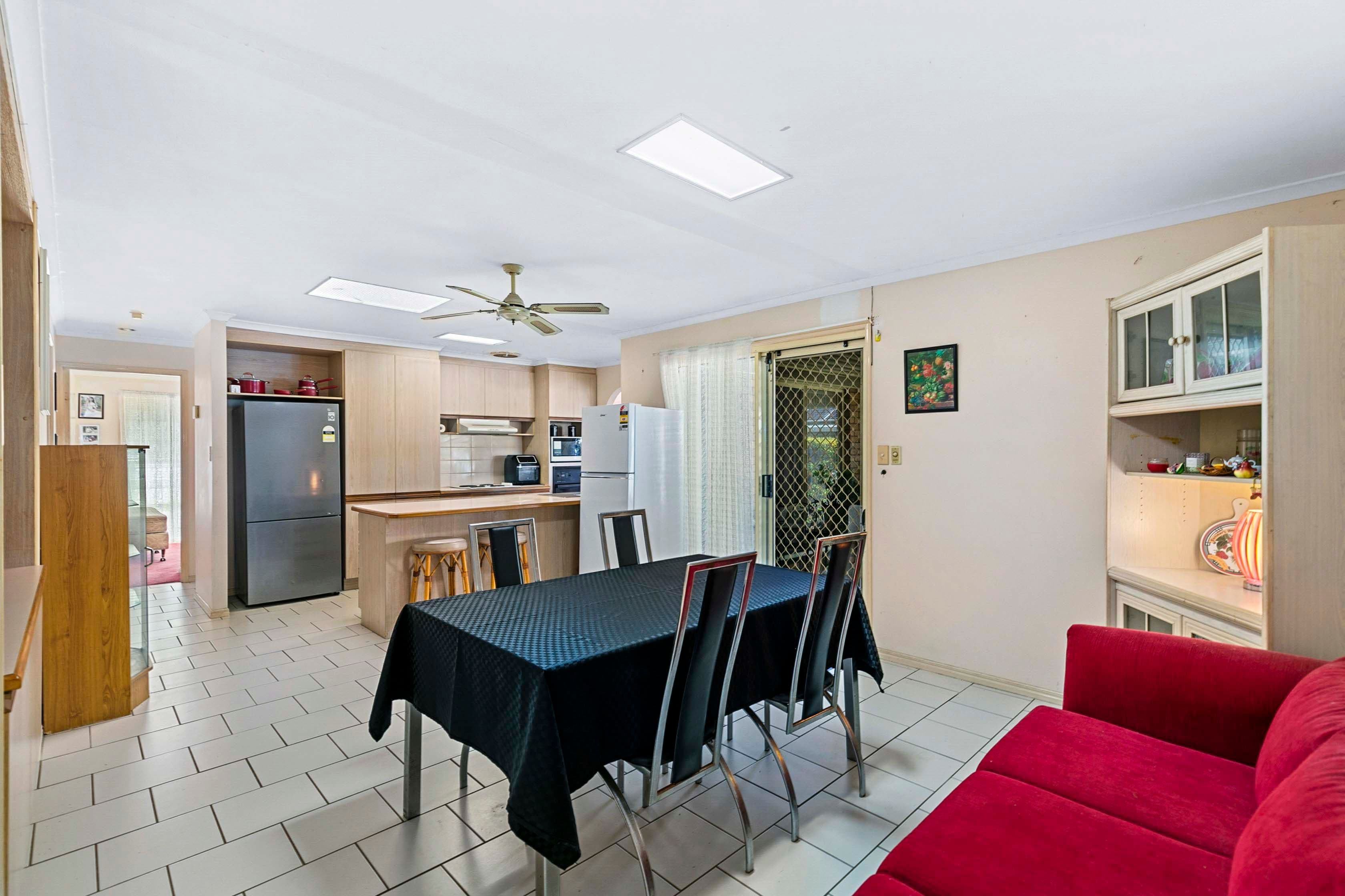 27 Moolyyir Street , Urangan QLD 4655, Urangan - Thumbnail 7