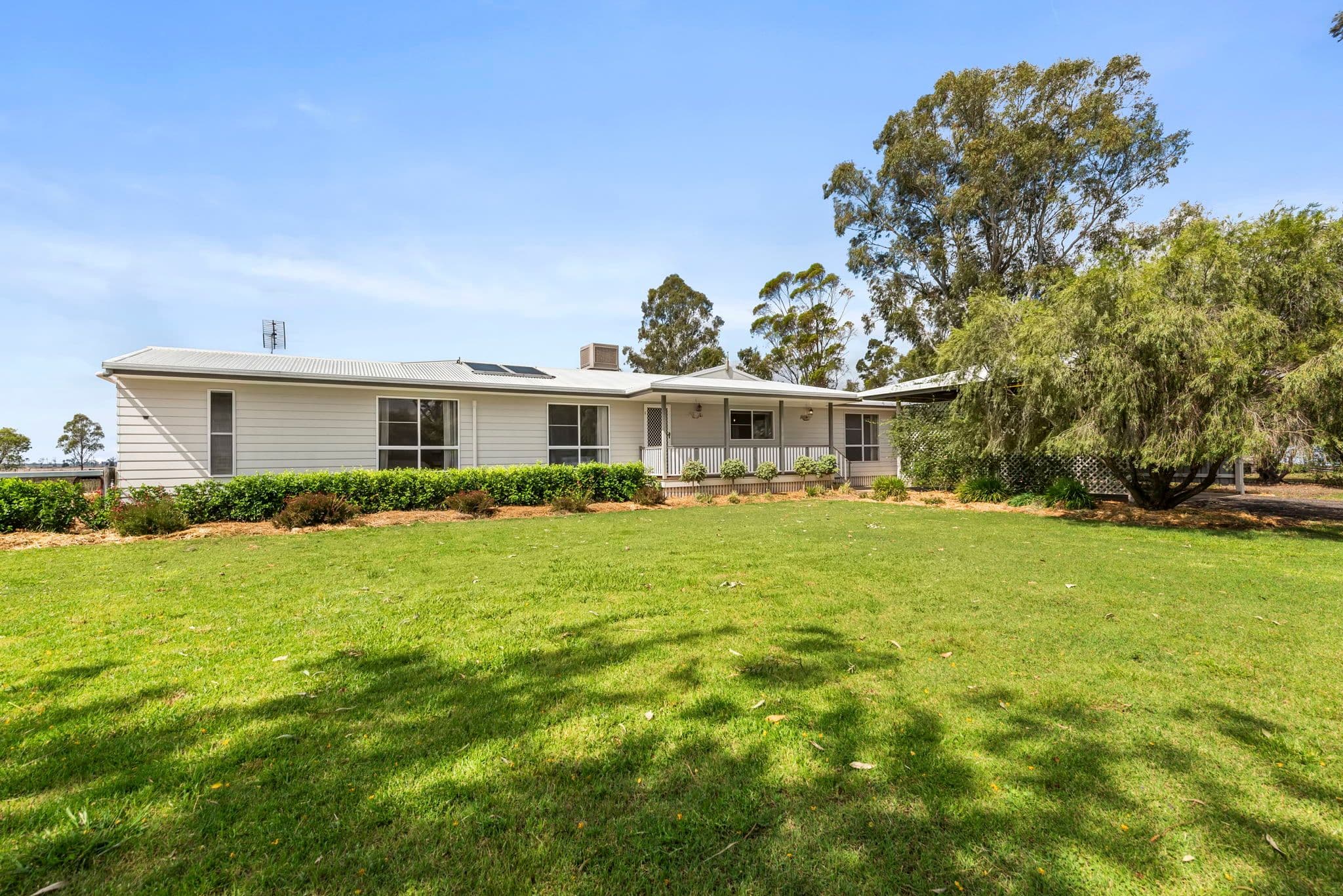 26 Parkers Avenue , Dalby QLD 4405, Dalby - Thumbnail 2