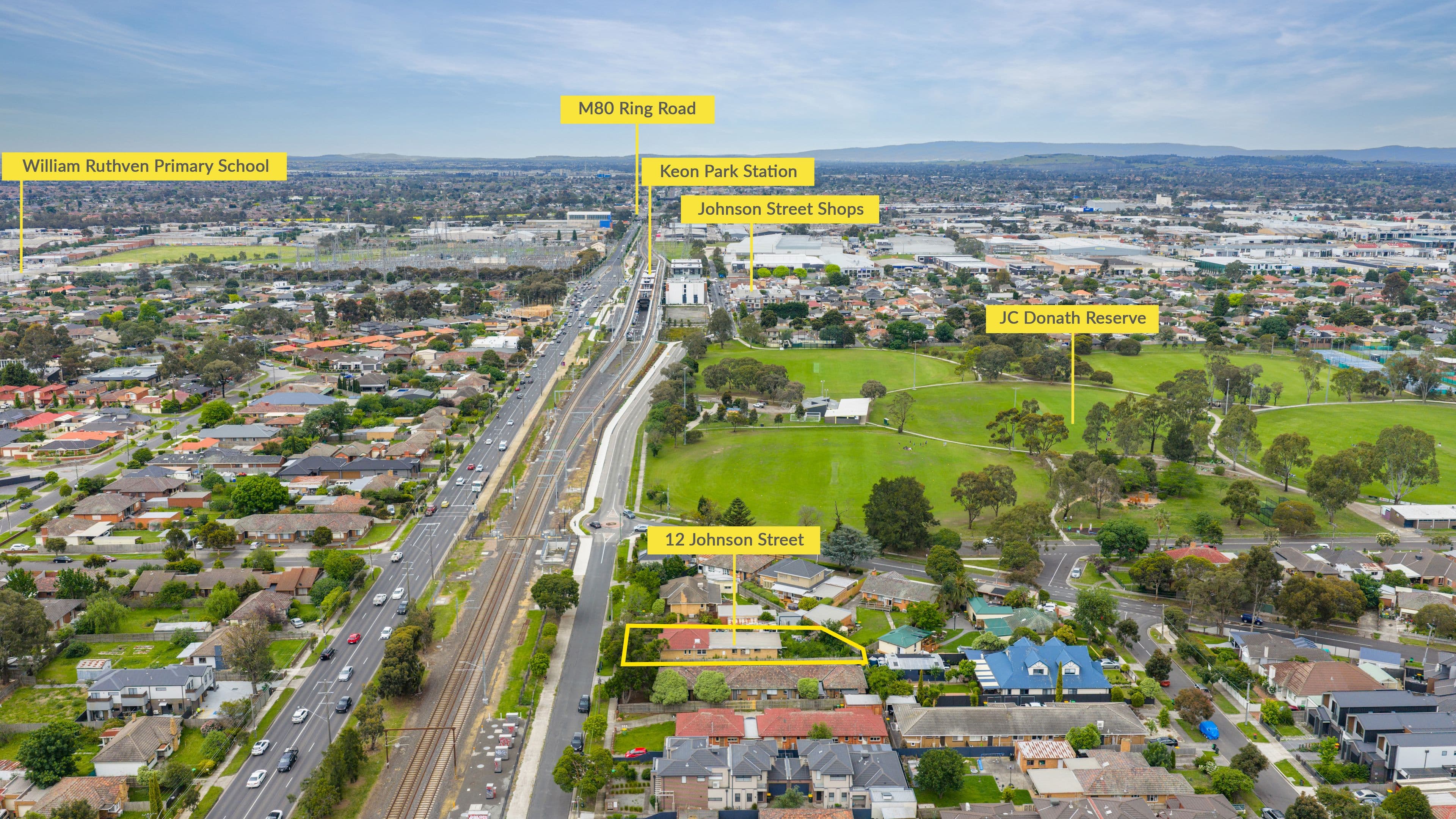 12 Johnson Street , Reservoir VIC 3073, Reservoir - Thumbnail 3