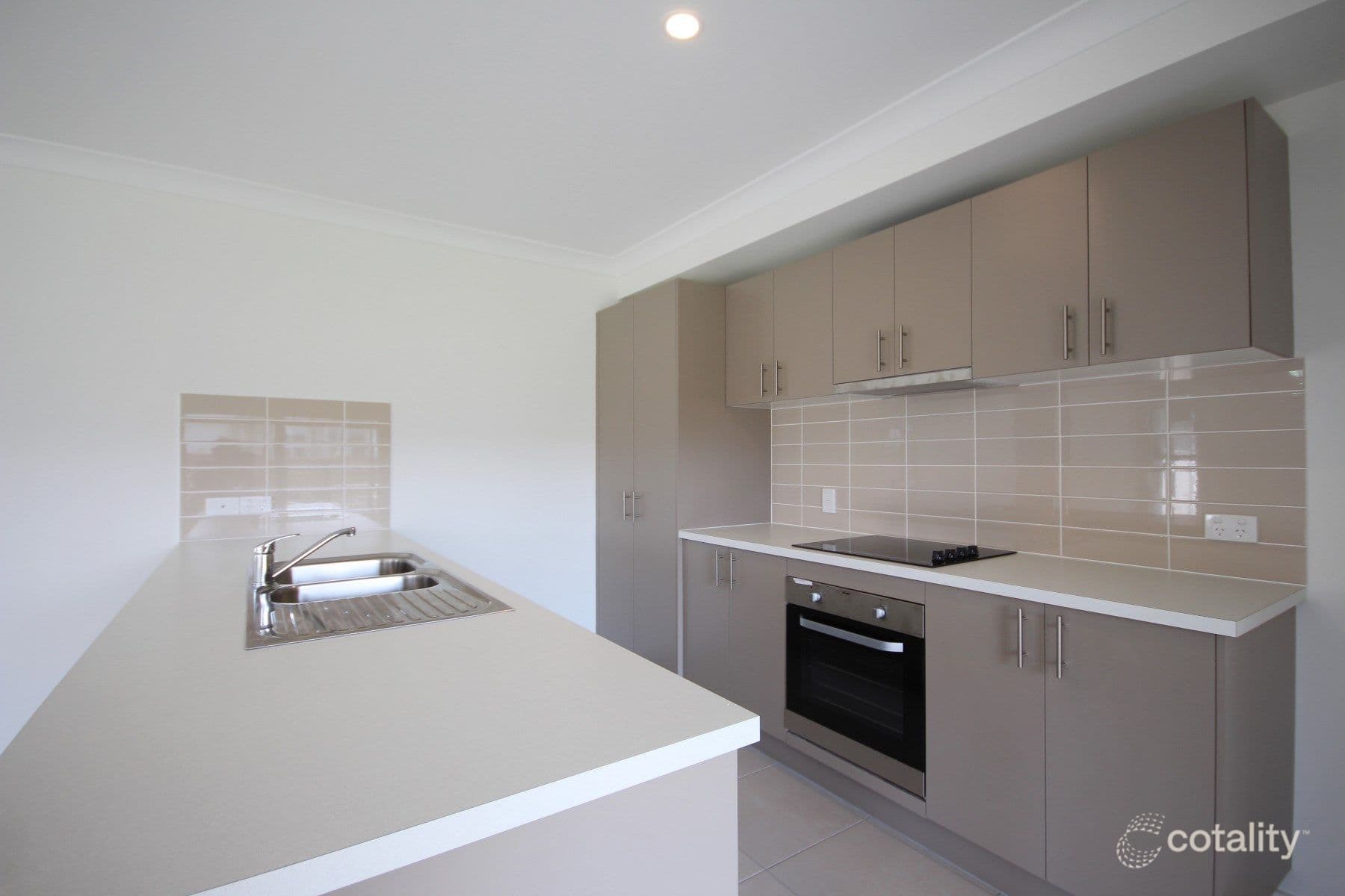 6 Cornelia Street , Leichhardt QLD 4305, Leichhardt - Thumbnail 4
