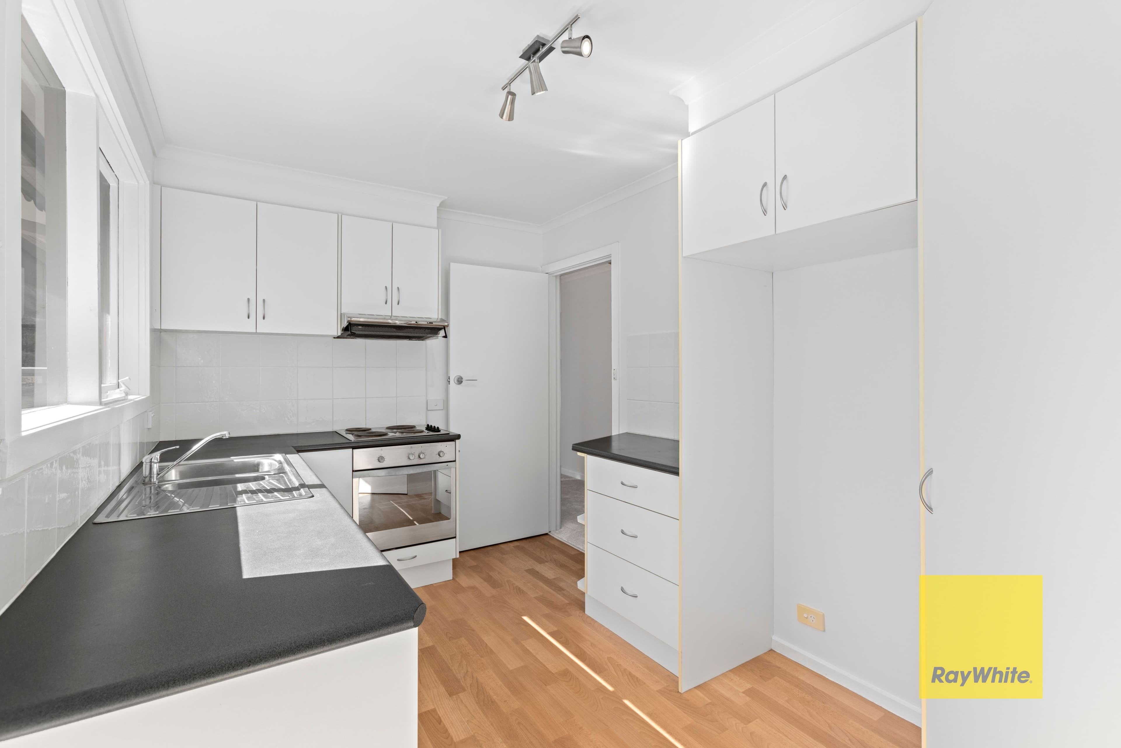 8-10 Ballater Avenue , Newtown VIC 3220, Newtown - Thumbnail 4