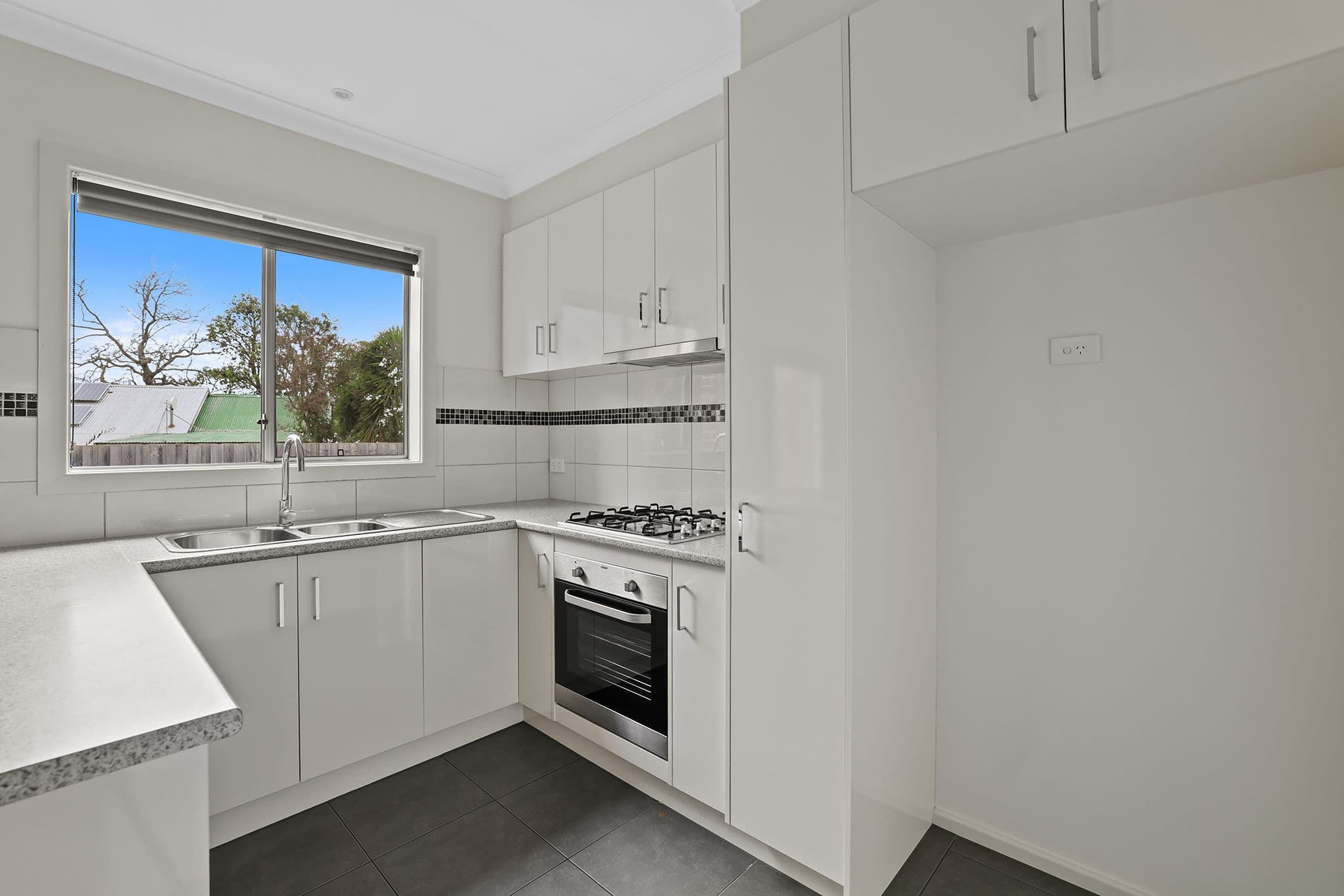 4 Hearn Street , Drouin VIC 3818, Drouin - Thumbnail 2
