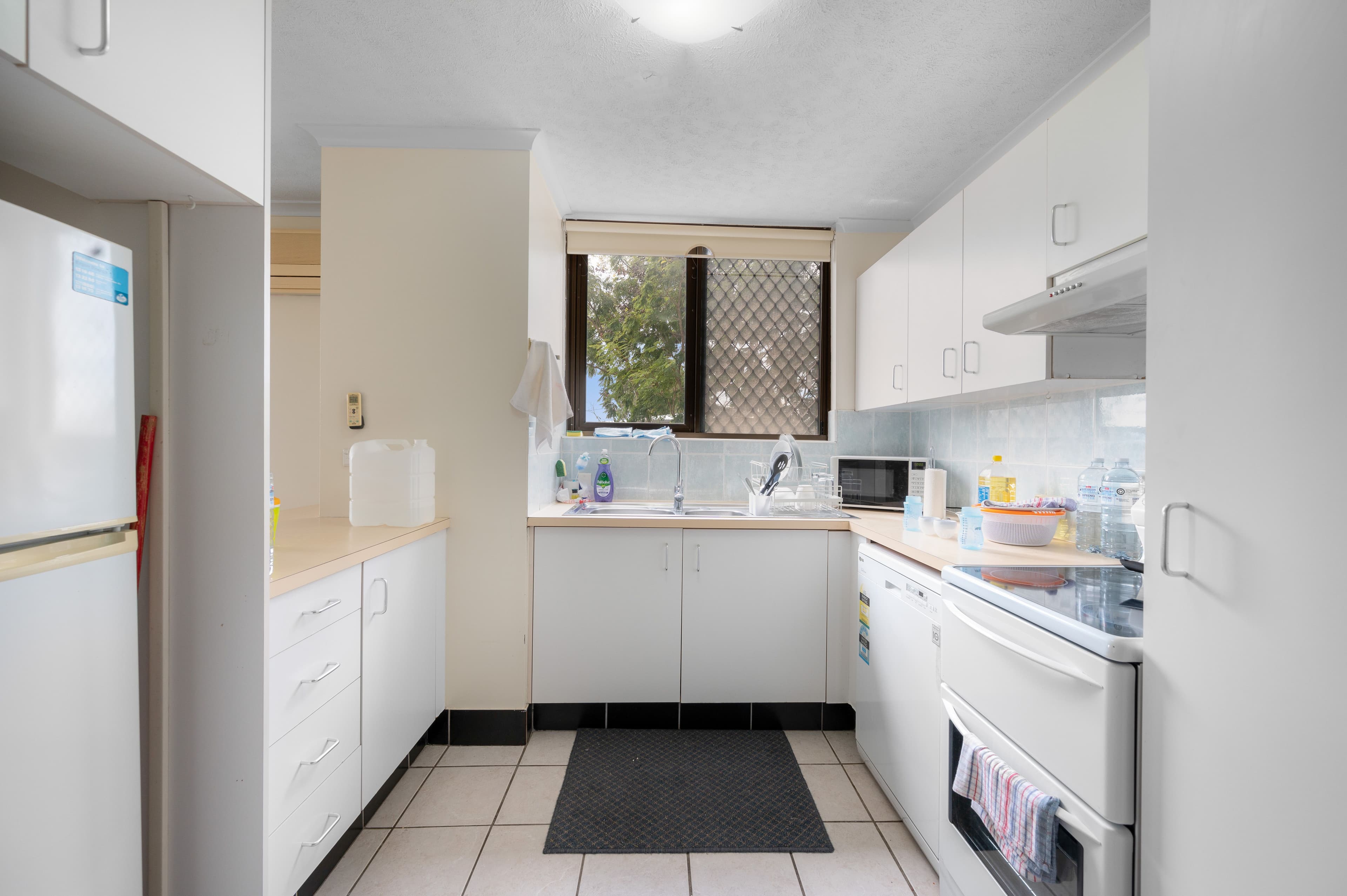 32 Kent Street , West Gladstone QLD 4680, West Gladstone - Thumbnail 3