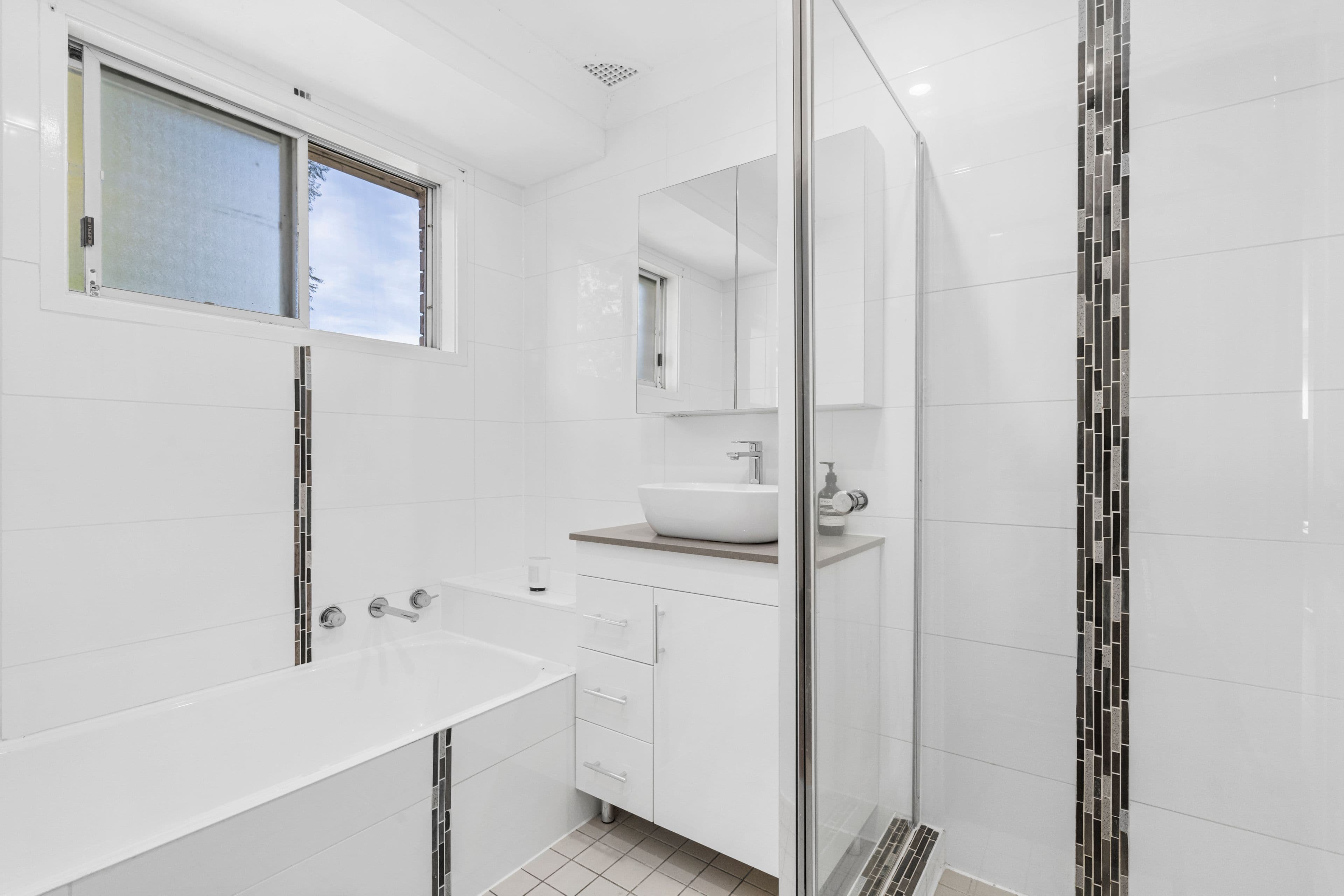 4 Sitella Place , Ingleburn NSW 2565, Ingleburn - Thumbnail 6