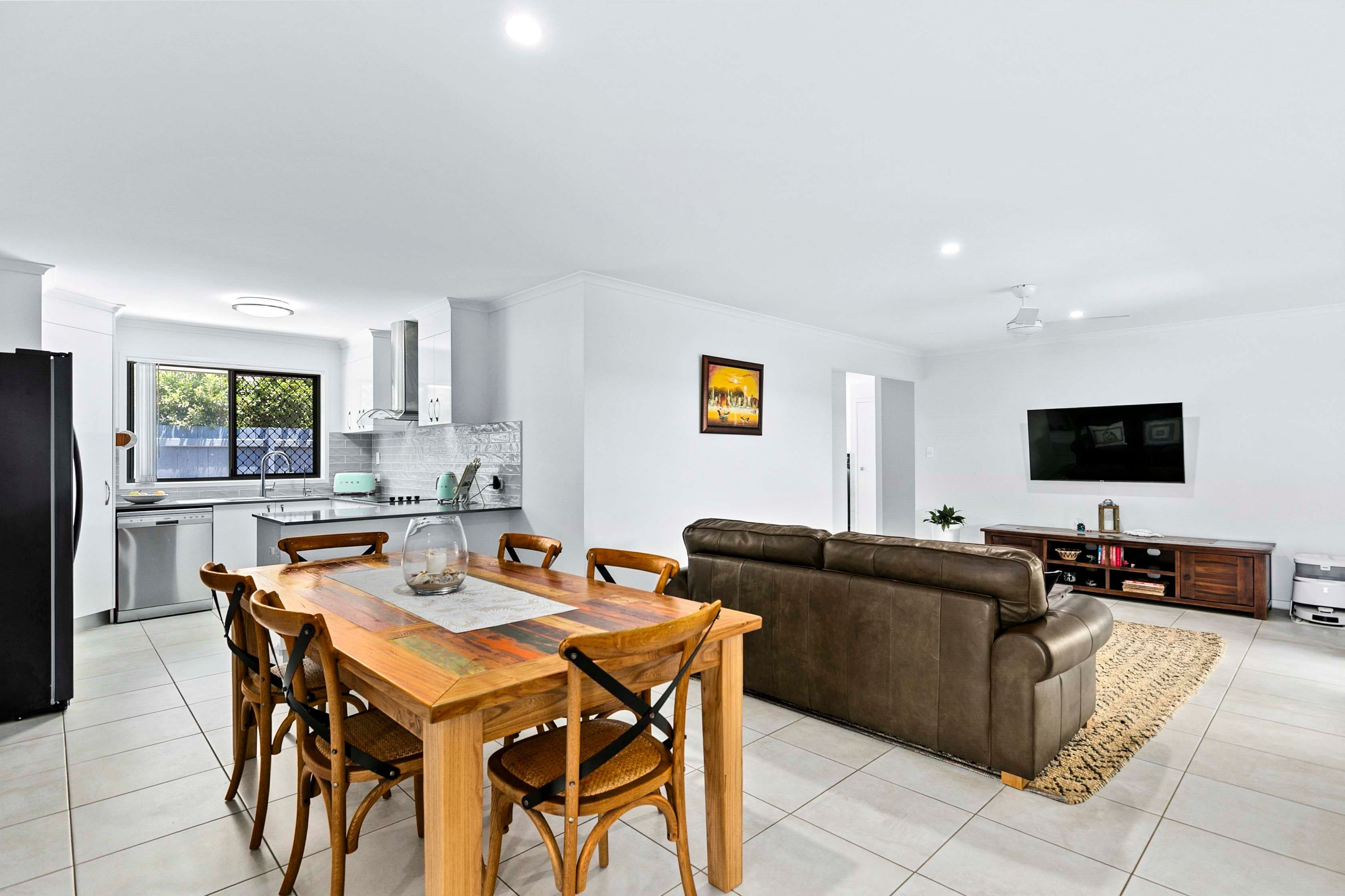 20 Bradman Way , Urangan QLD 4655, Urangan - Thumbnail 4