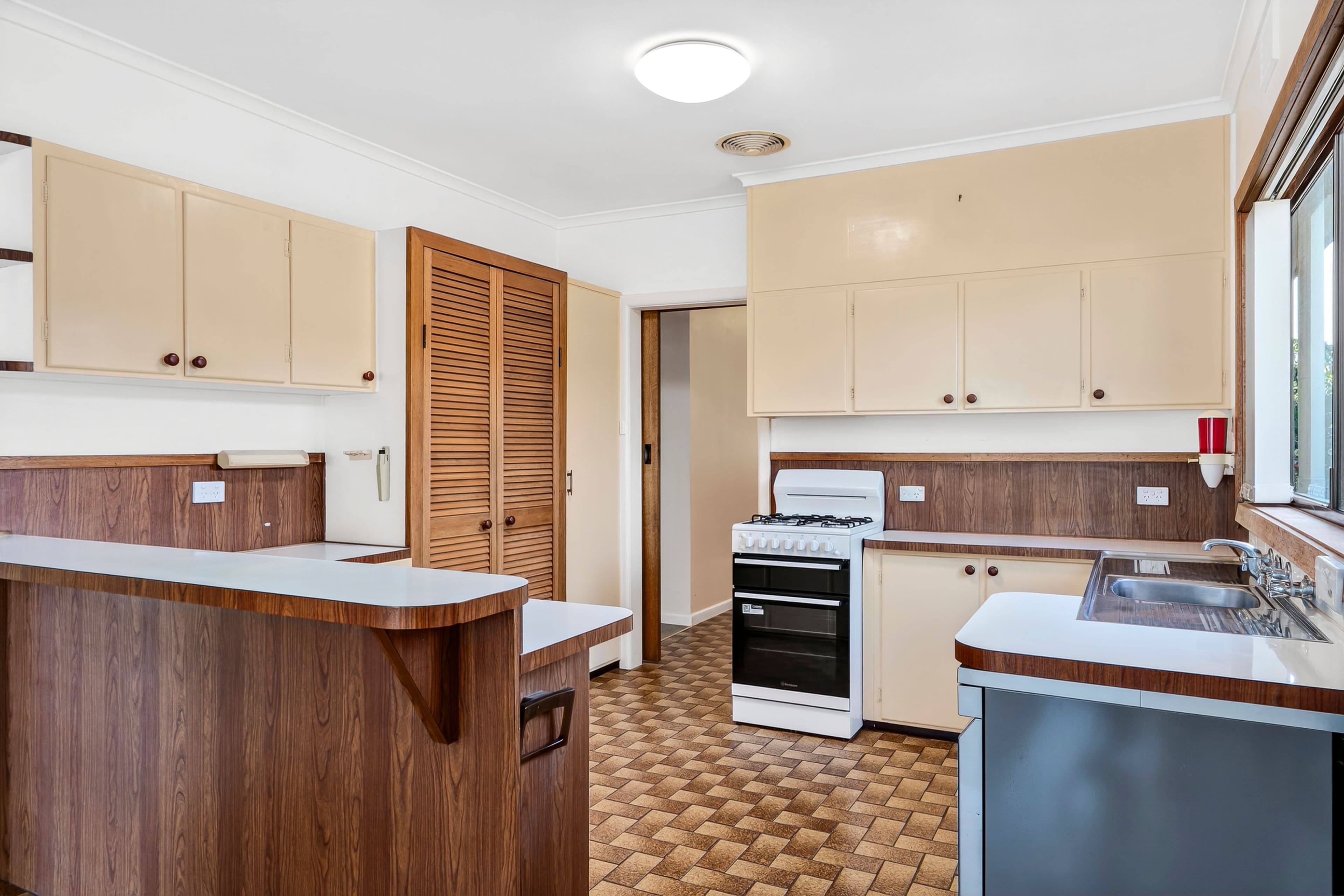 36 Talbot Street , Colac VIC 3250, Colac - Thumbnail 8