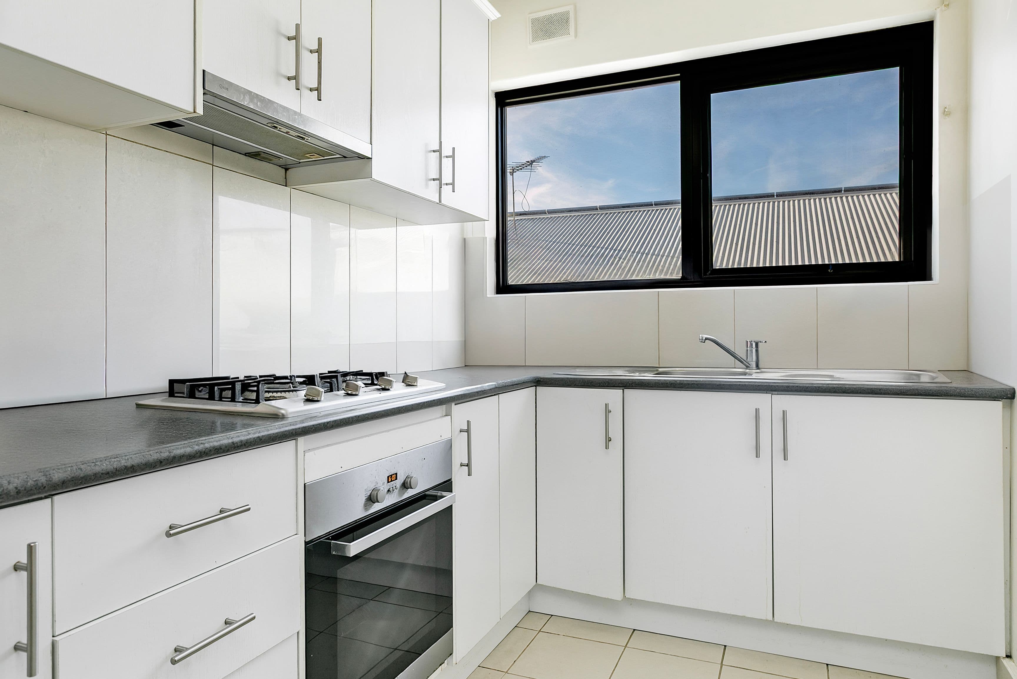 194 -196 Seaview Road , Henley Beach South SA 5022, Henley Beach South - Thumbnail 4
