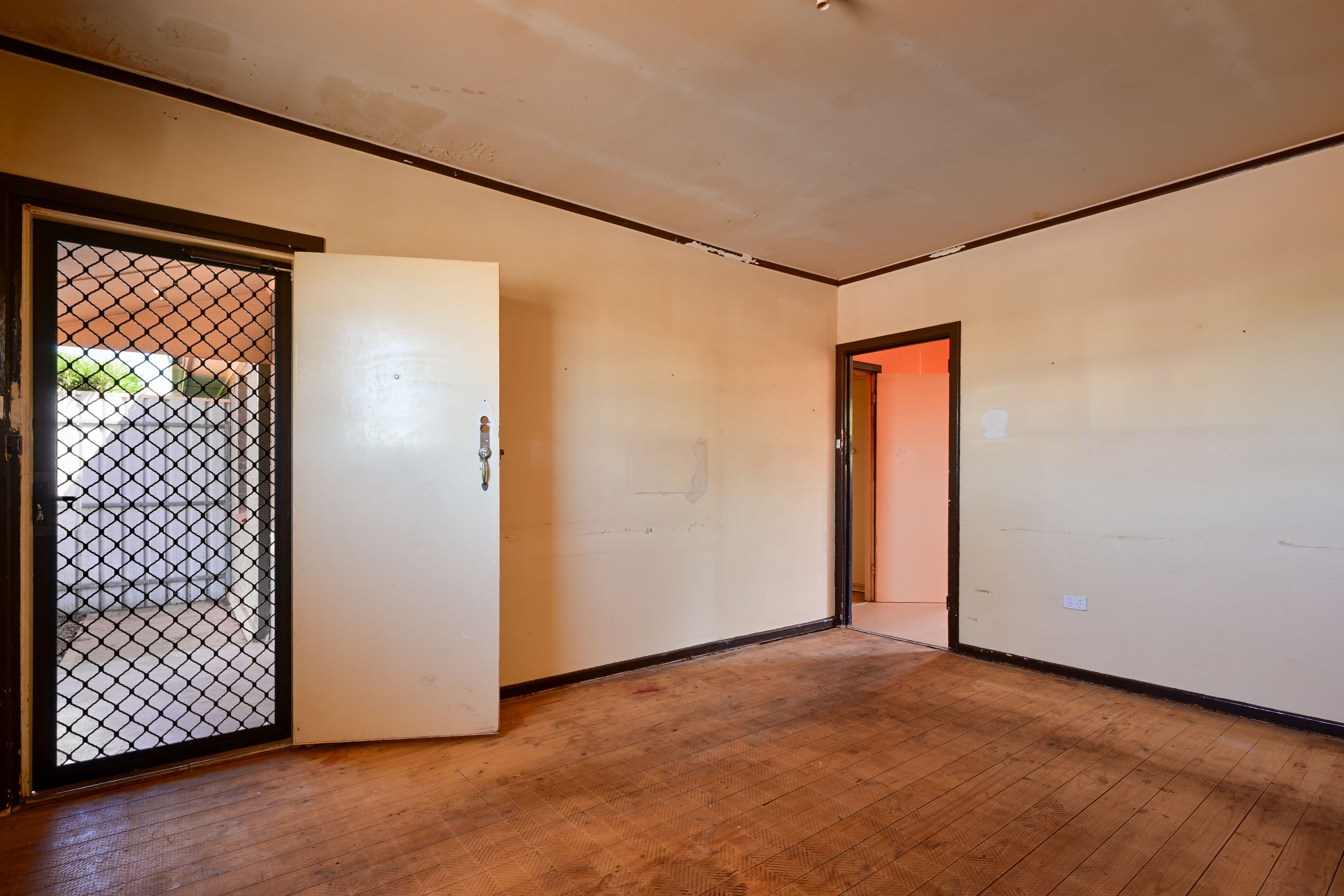 46 Mortimer Street , Whyalla Stuart SA 5608, Whyalla Stuart - Thumbnail 3