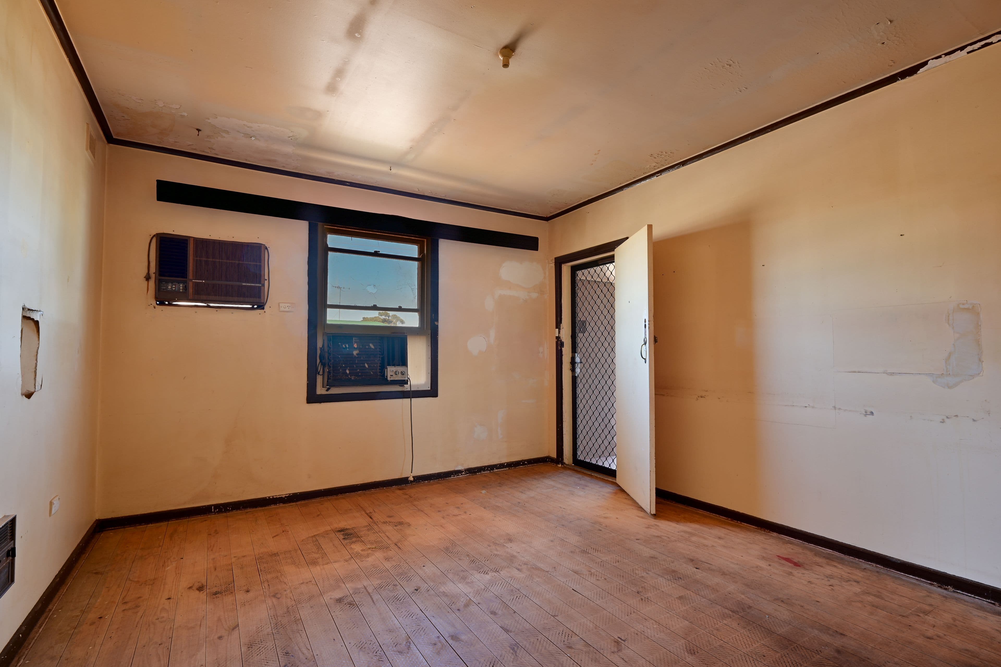 46 Mortimer Street , Whyalla Stuart SA 5608, Whyalla Stuart - Thumbnail 4