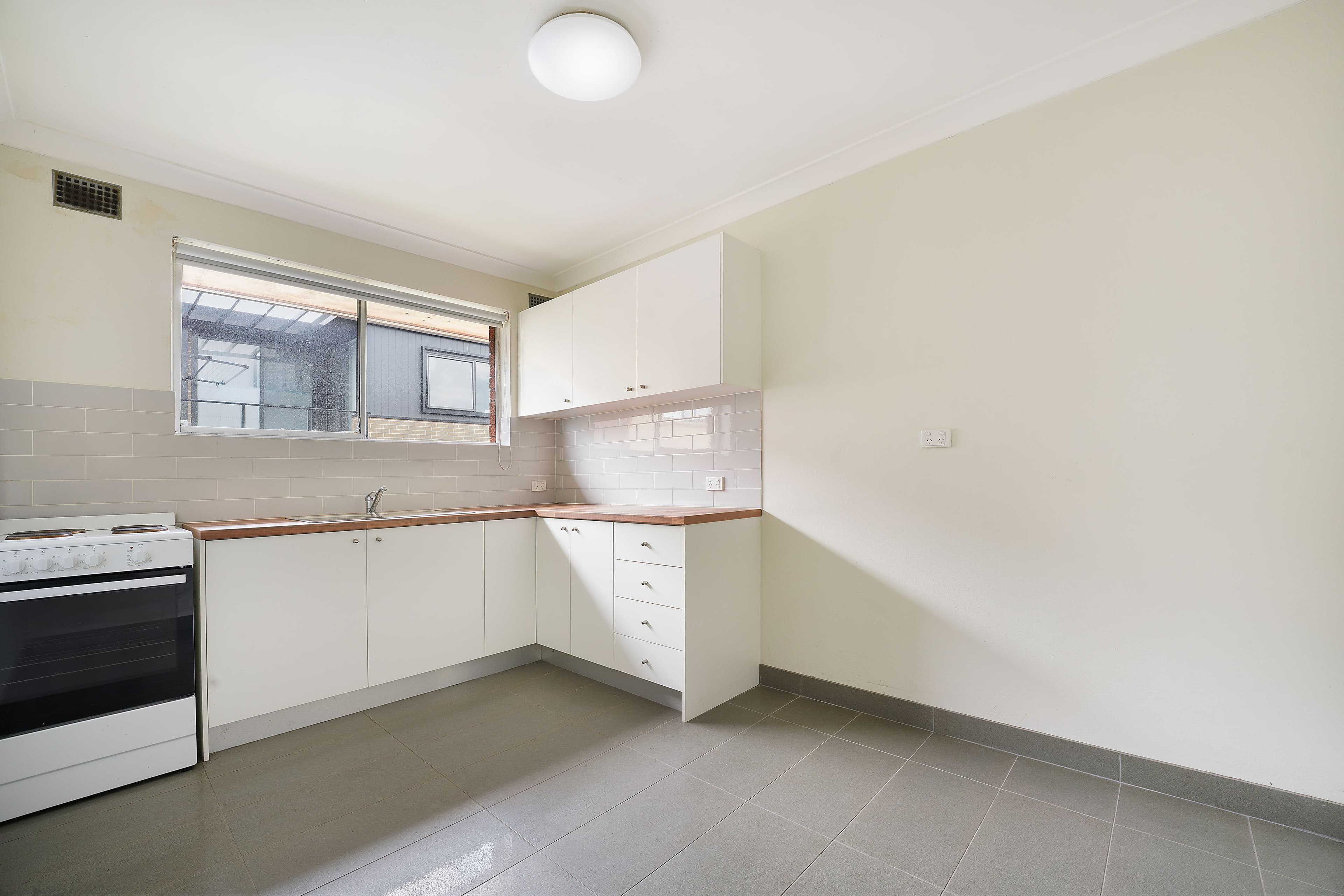 8 Beaumont Street , Campsie NSW 2194, Campsie - Thumbnail 4