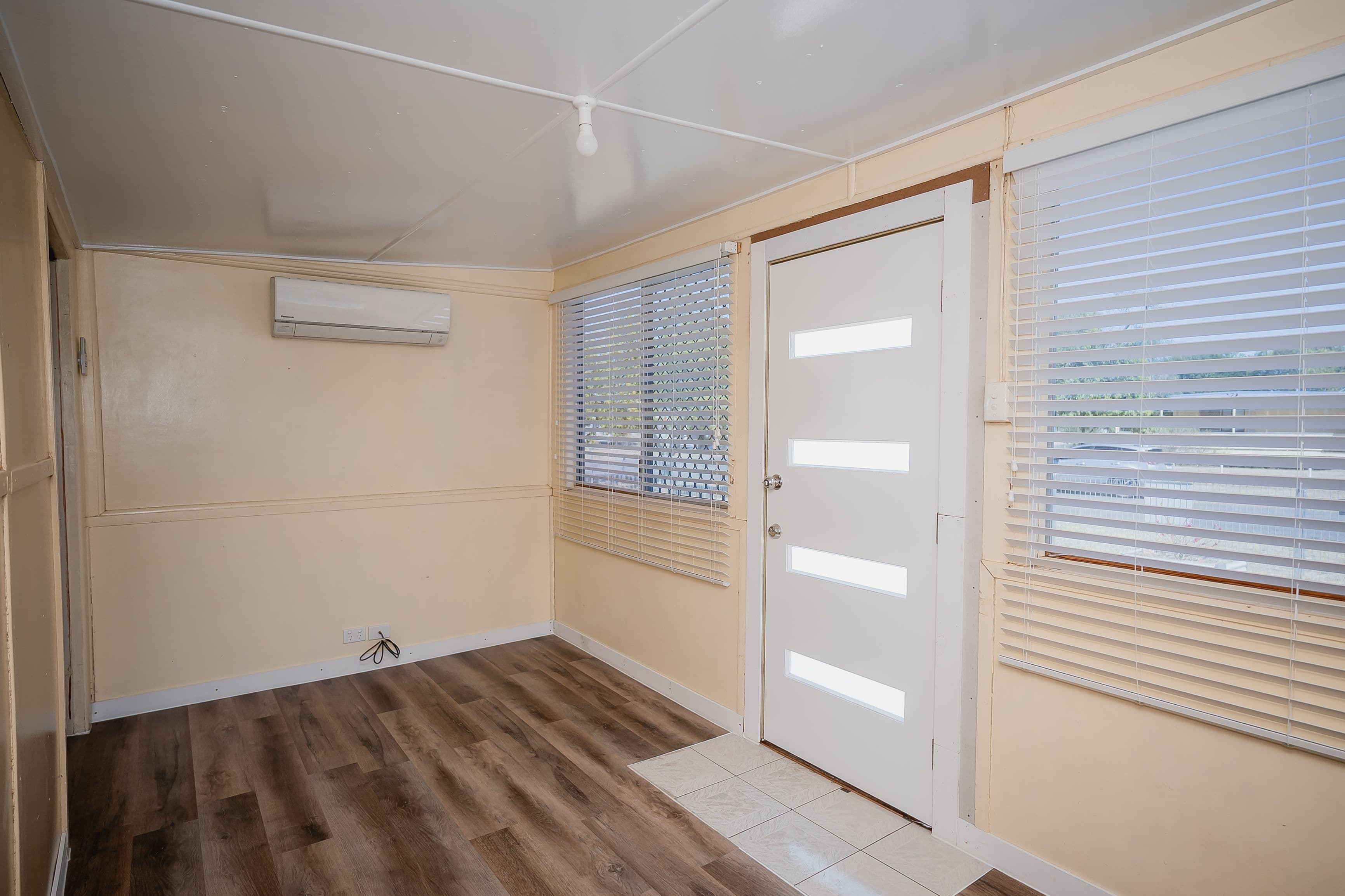 23 Derry Street , Roma QLD 4455, Roma - Thumbnail 3