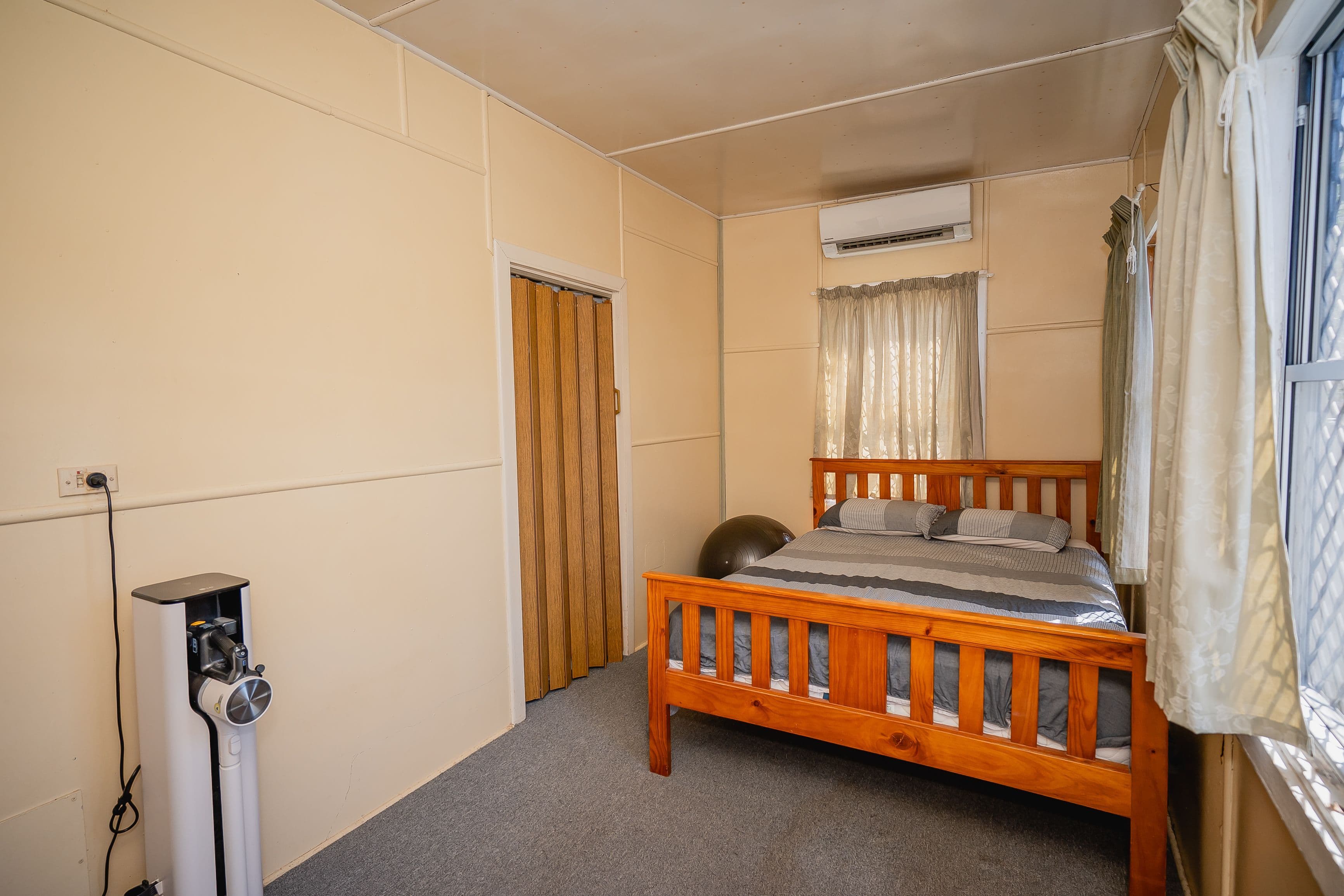 23 Derry Street , Roma QLD 4455, Roma - Thumbnail 7