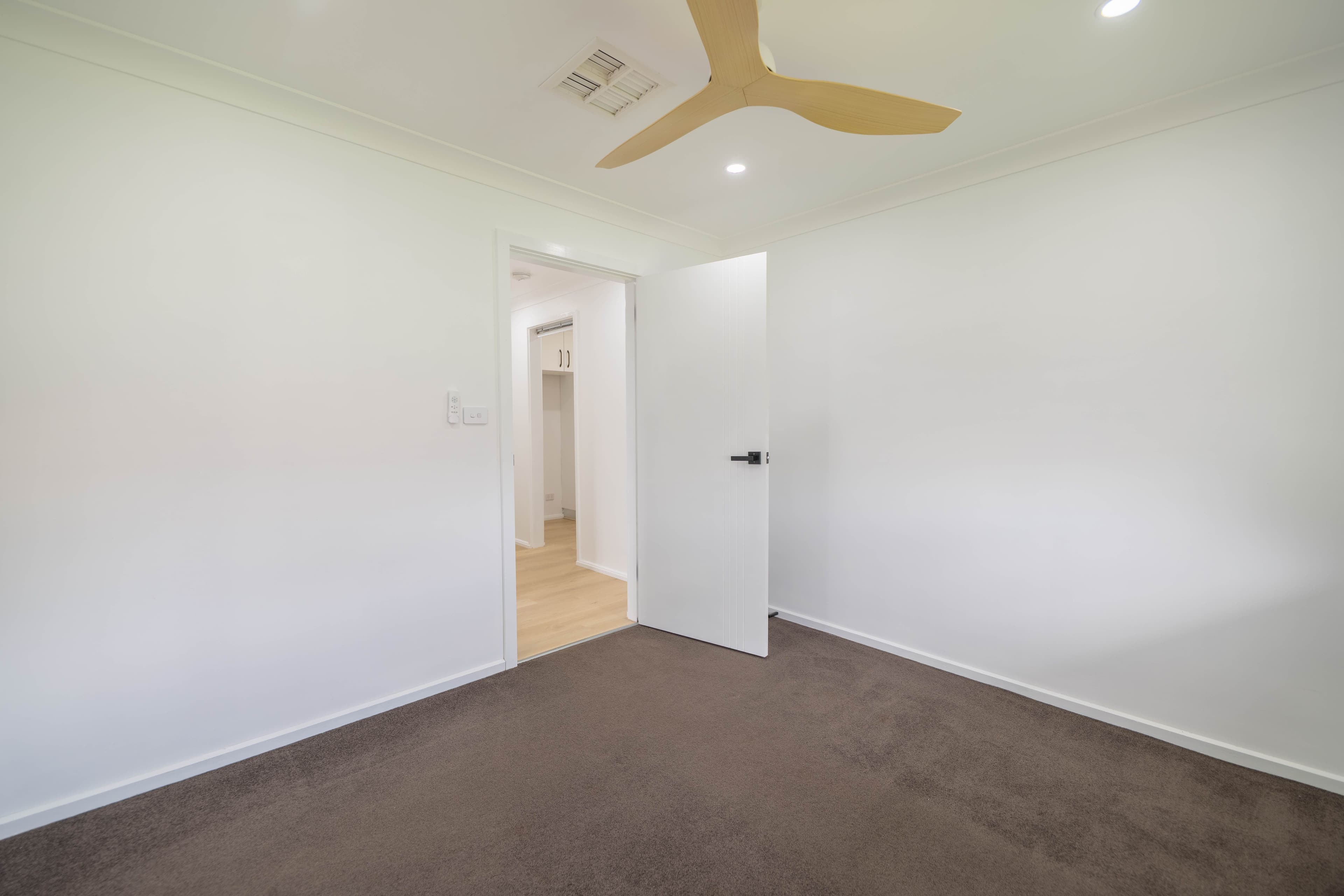 72 Forbes Road , Parkes NSW 2870, Parkes - Thumbnail 8