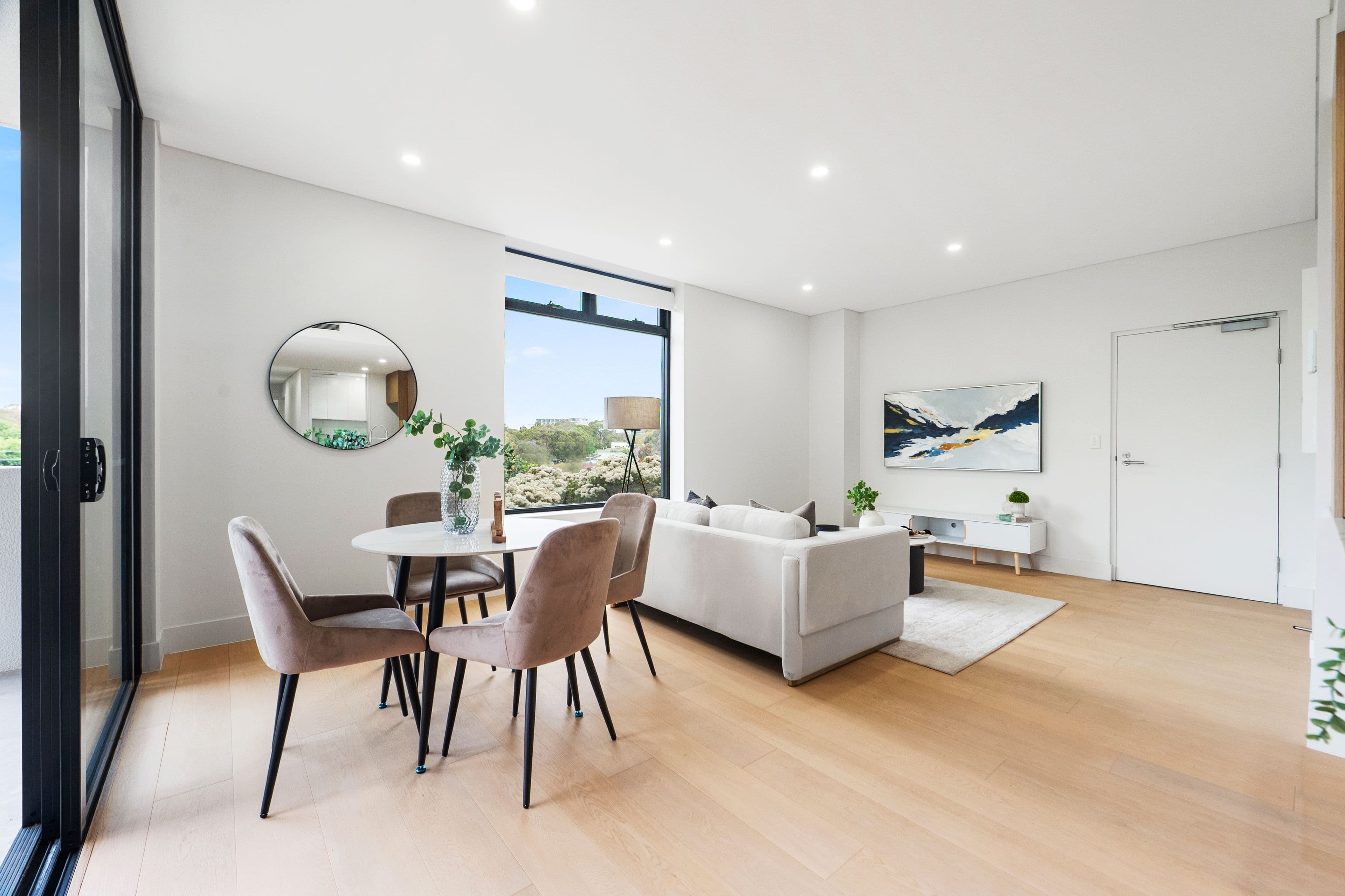 11 Hinkler Avenue , Caringbah NSW 2229, Caringbah - Thumbnail 5