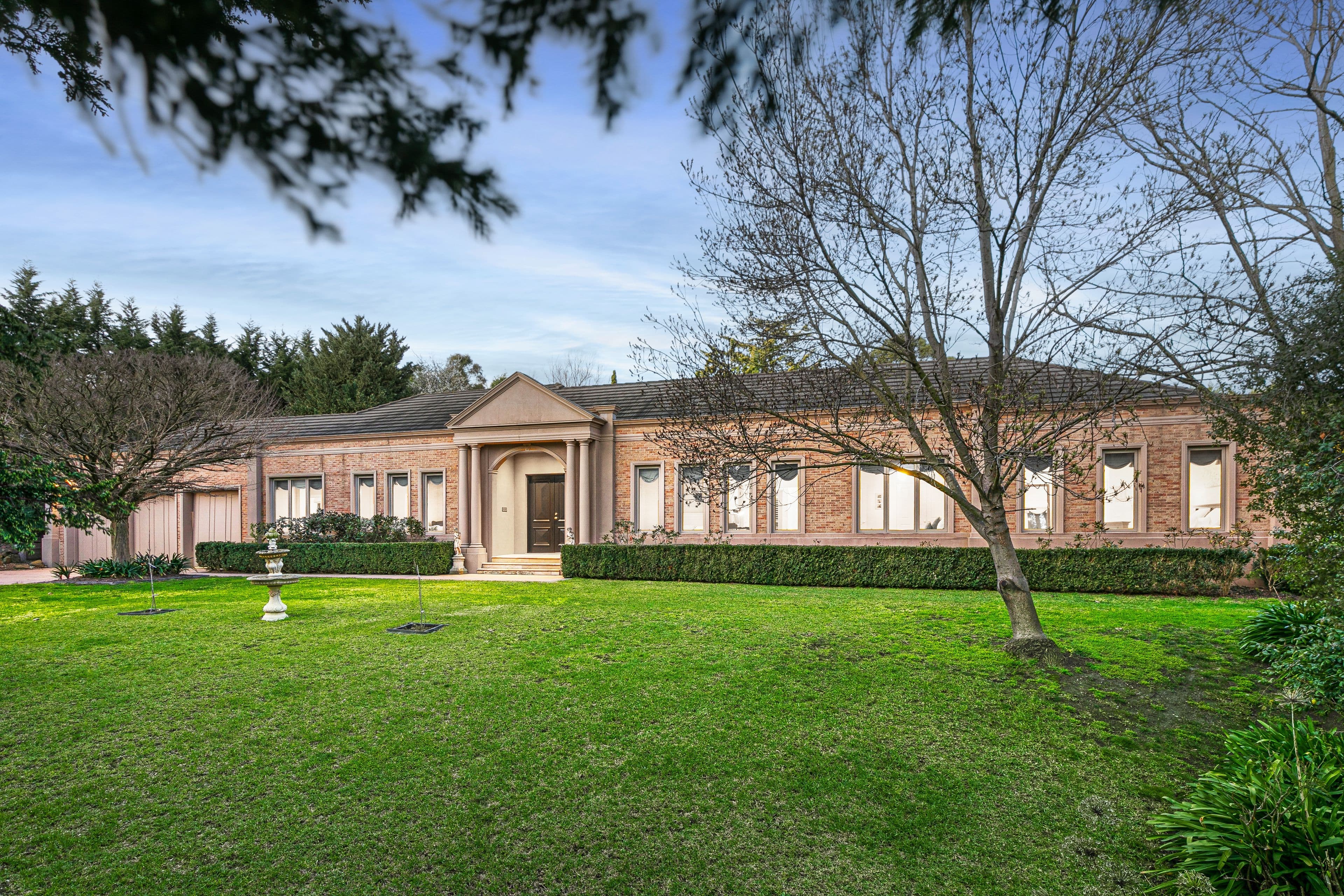 3 Glaisdale Court, Greenvale - Image 1