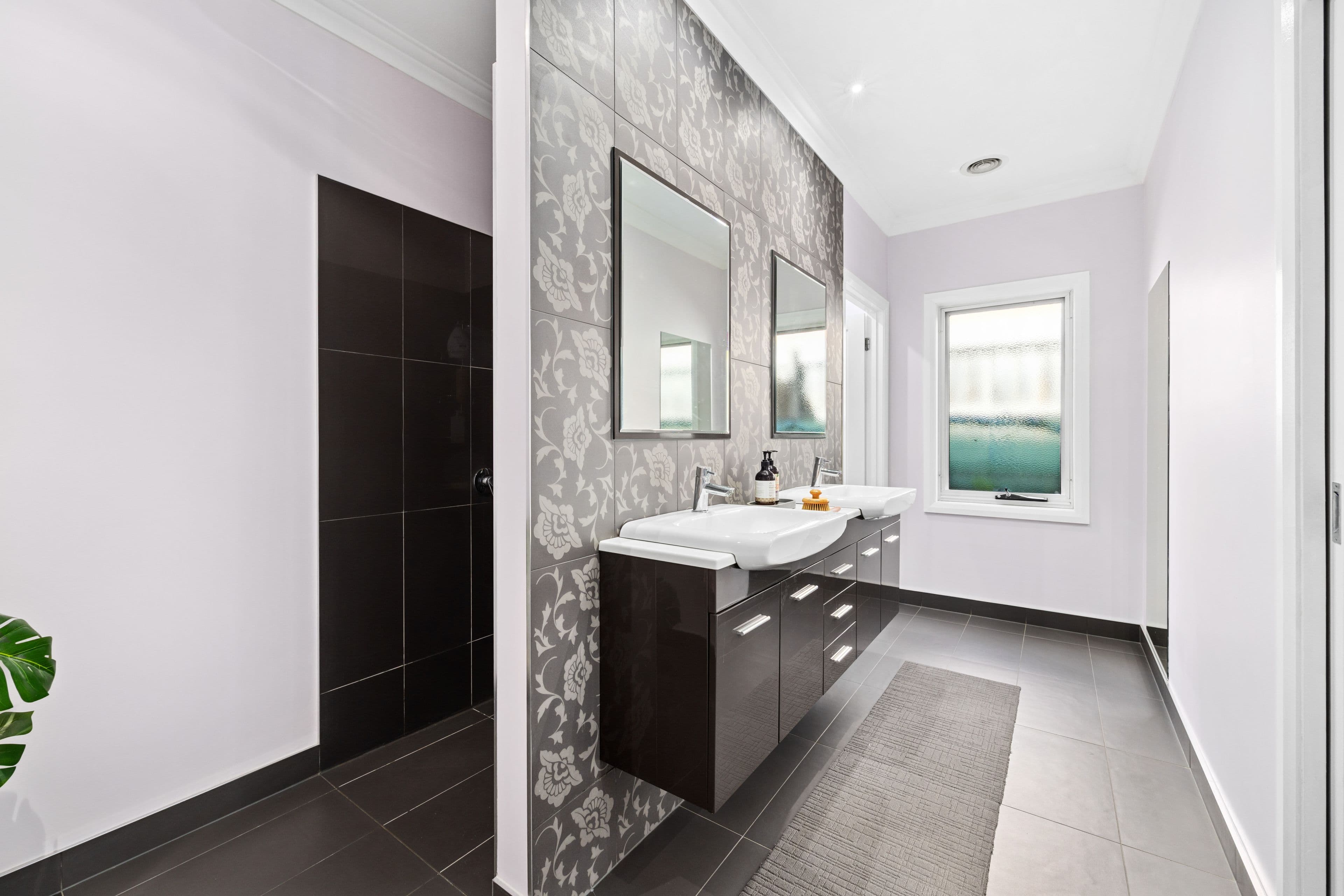 18 Gwendoline Avenue , Woodend VIC 3442, Woodend - Thumbnail 7