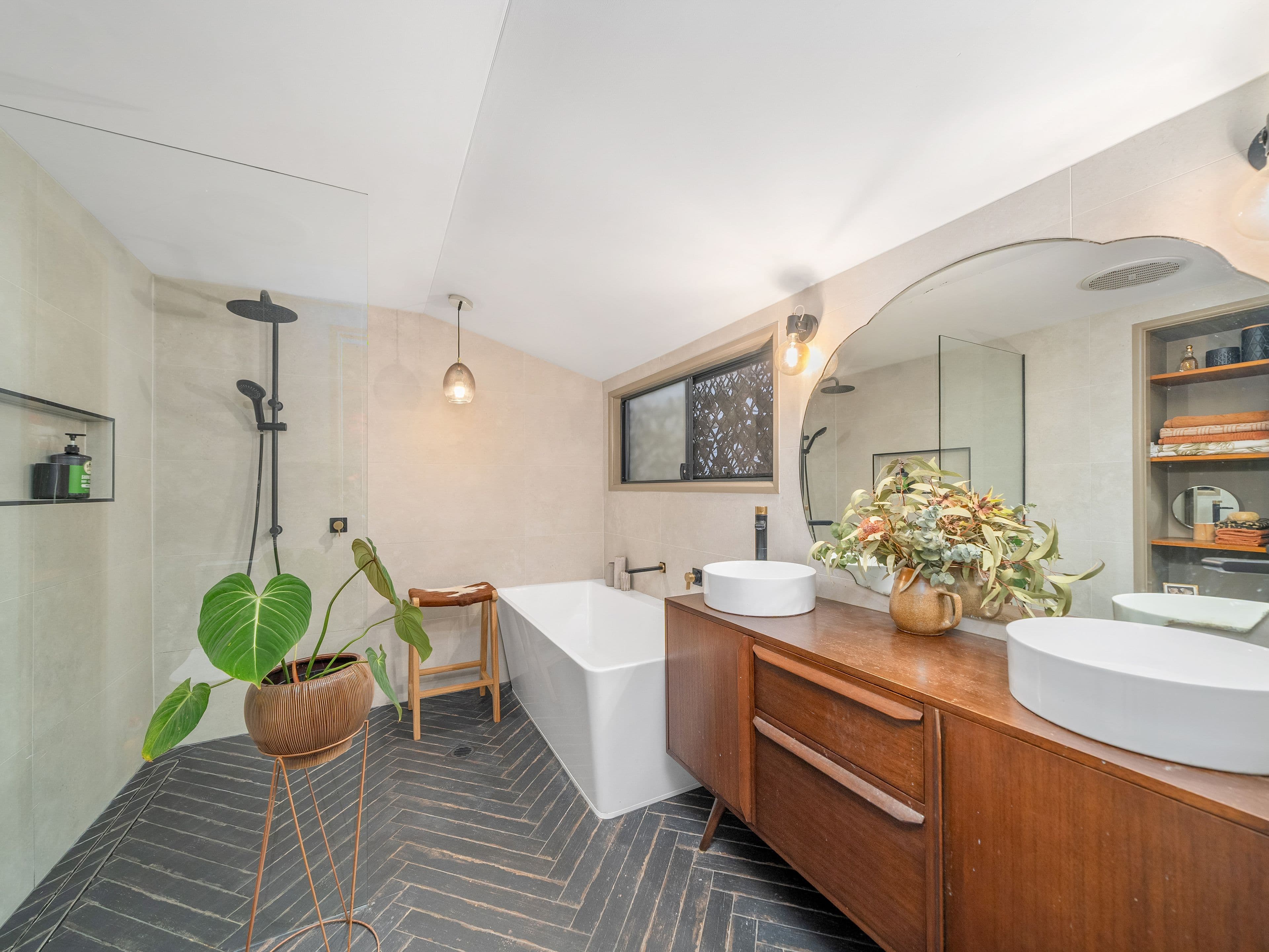 32 Donald Street , Woody Point QLD 4019, Woody Point - Thumbnail 6