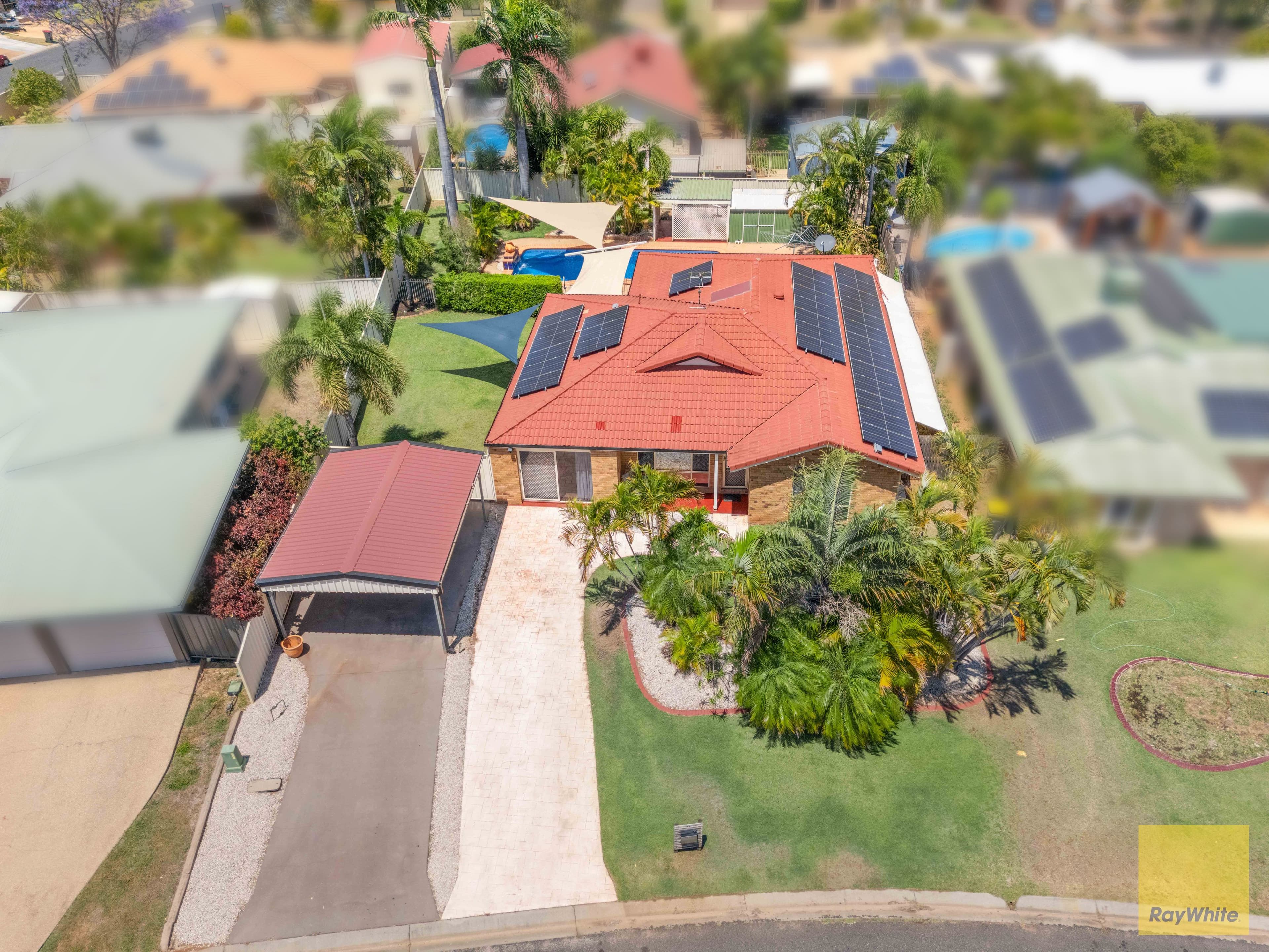 71 Crinum Crescent , Emerald QLD 4720, Emerald - Thumbnail 3