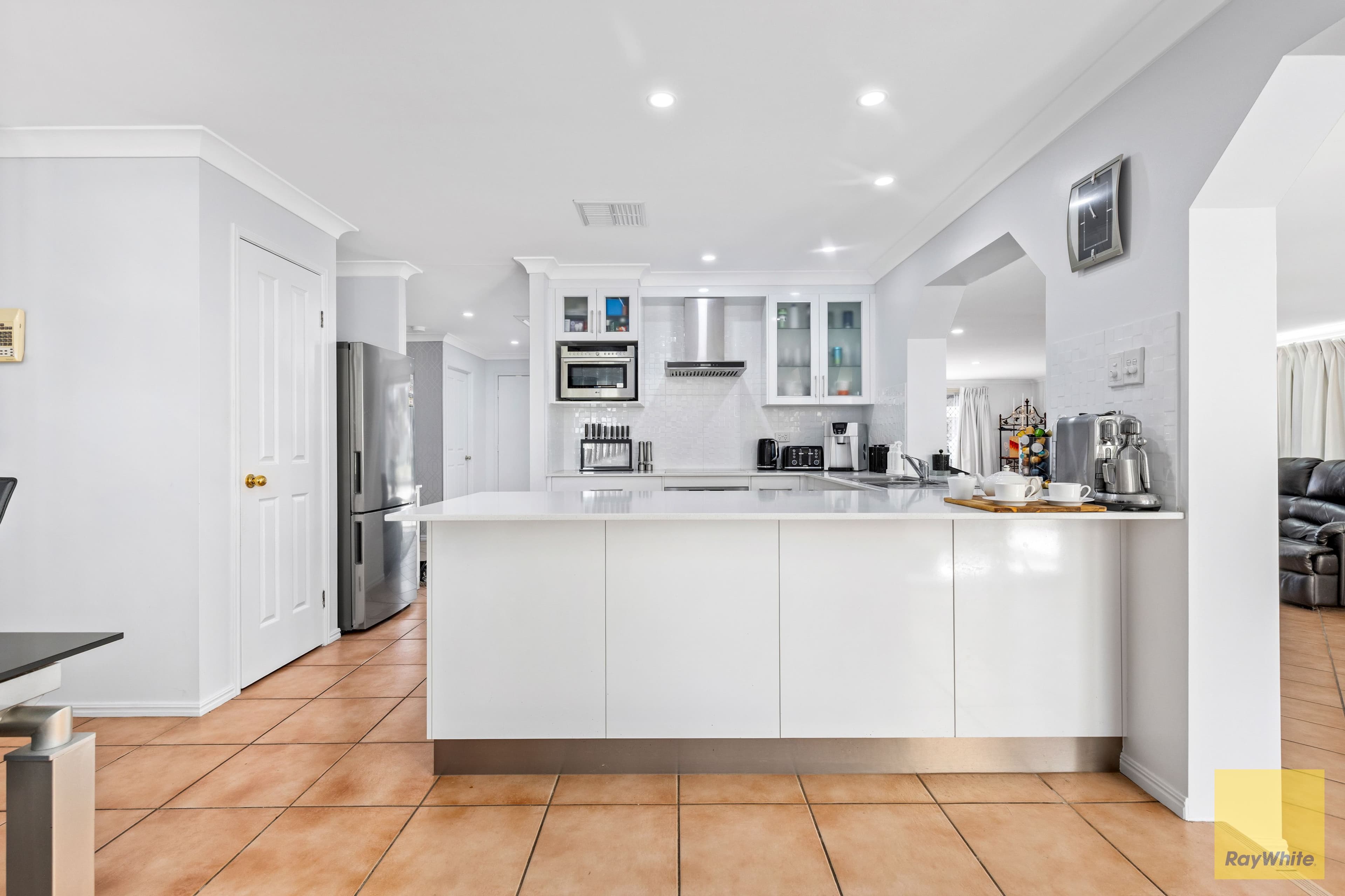 71 Crinum Crescent , Emerald QLD 4720, Emerald - Thumbnail 7