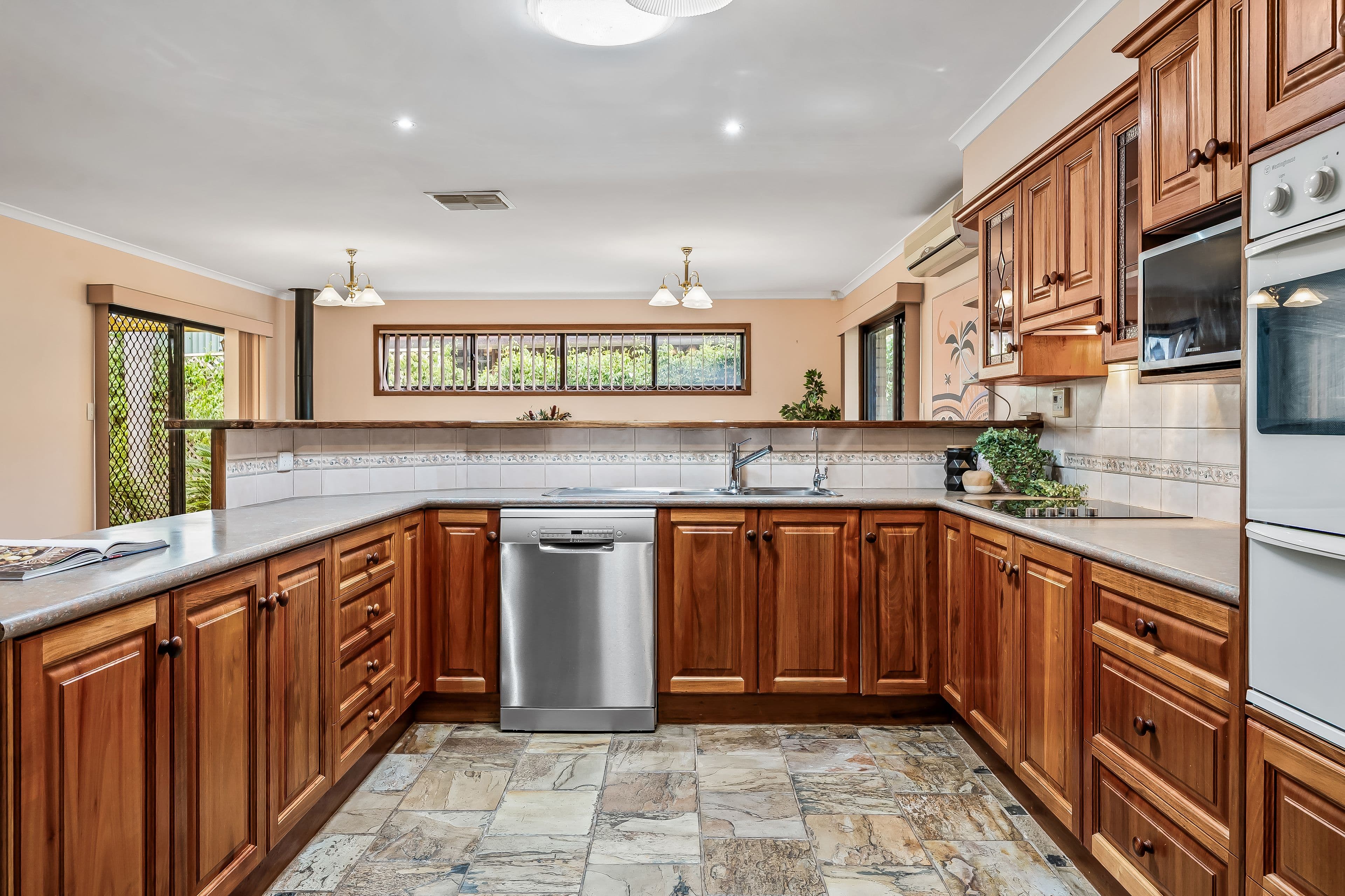 17 Perrin Street , Oaklands Park SA 5046, Oaklands Park - Thumbnail 2
