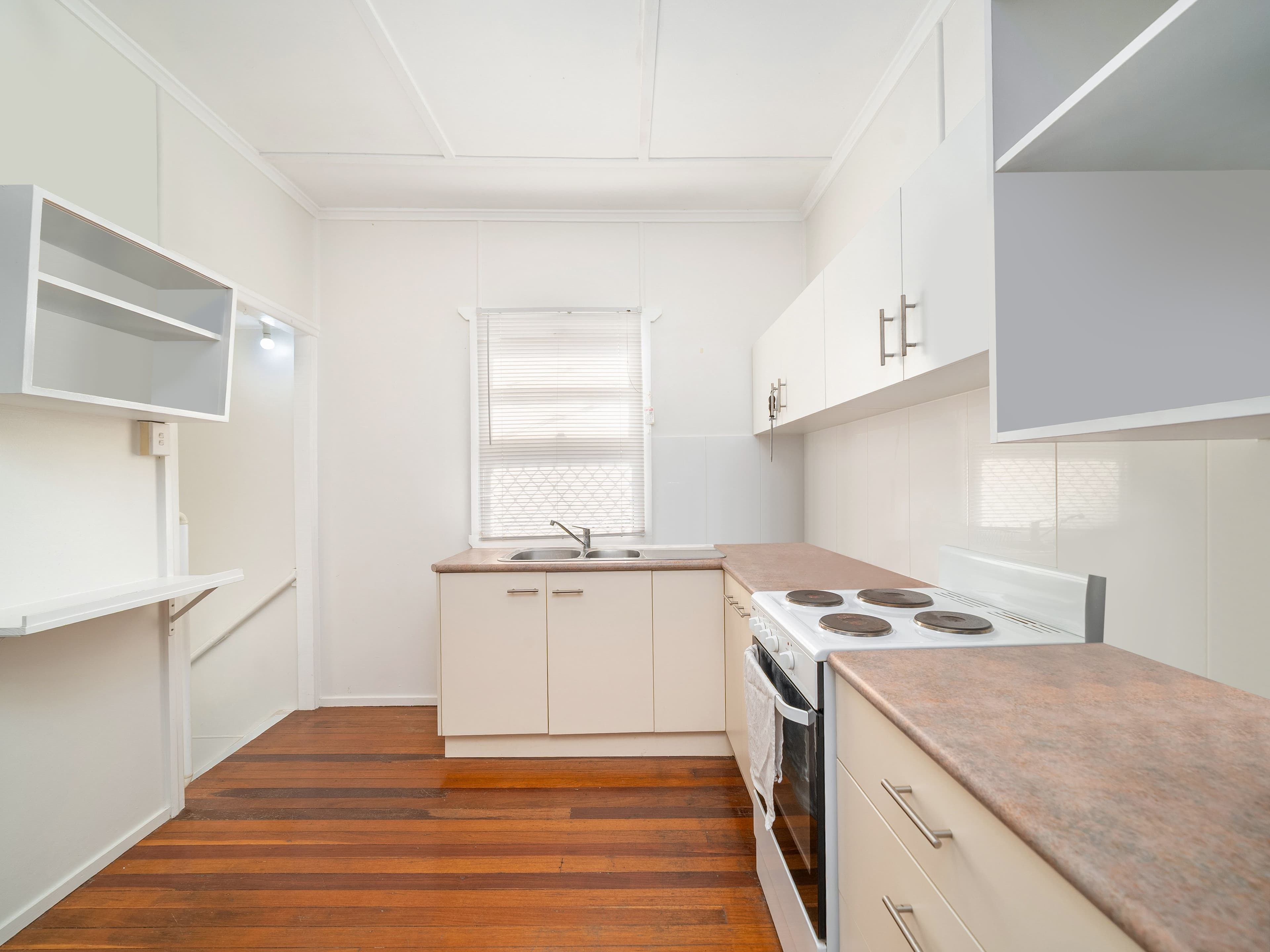19 Westbrook Street , Woody Point QLD 4019, Woody Point - Thumbnail 4