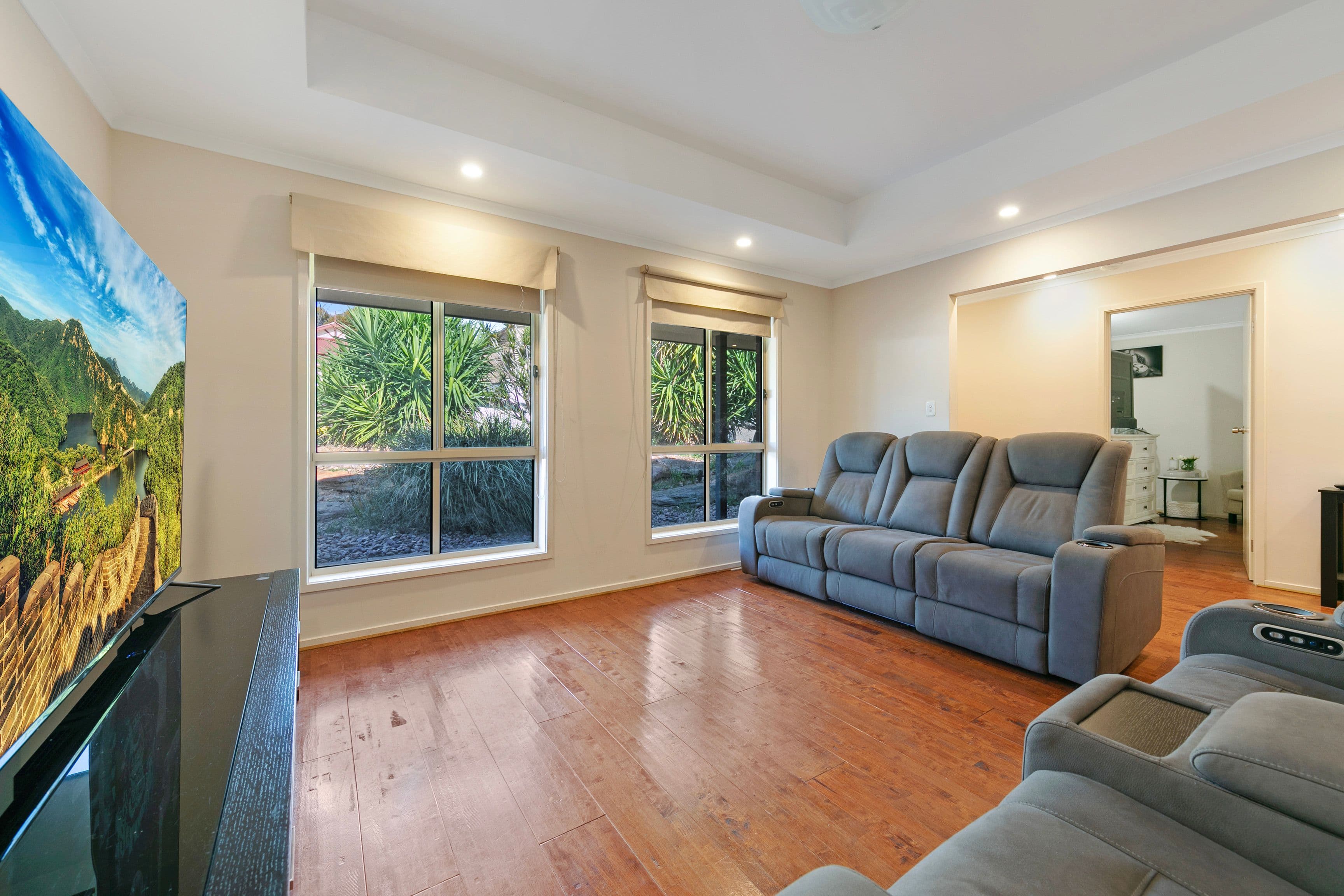 21 Manchester Circuit, Craigmore - Thumbnail 5