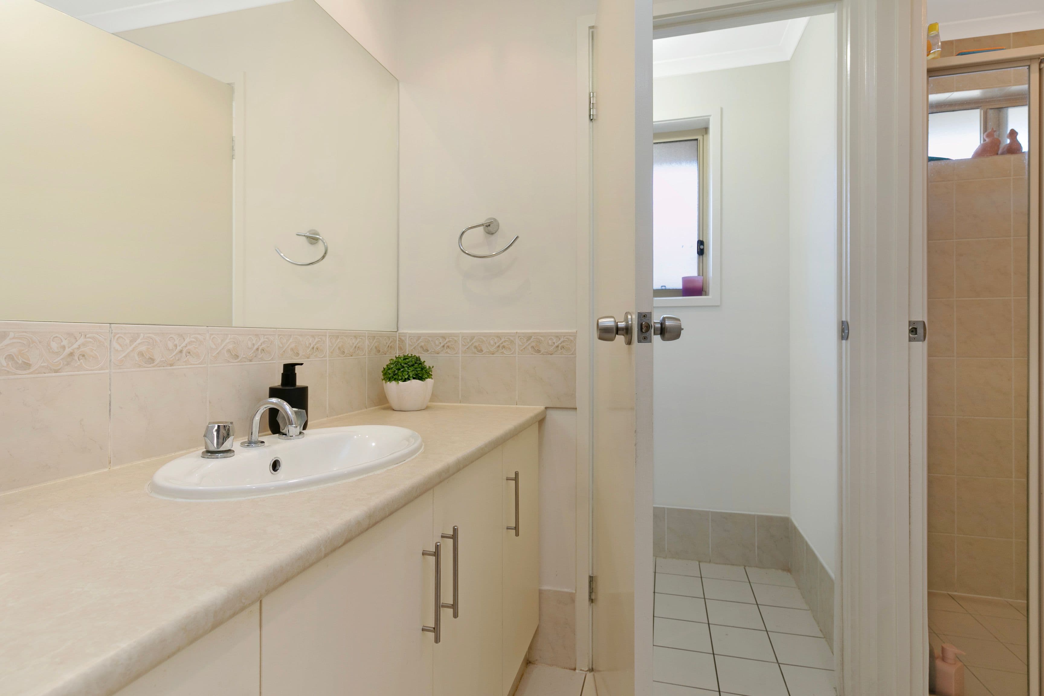 21 Manchester Circuit, Craigmore - Thumbnail 8